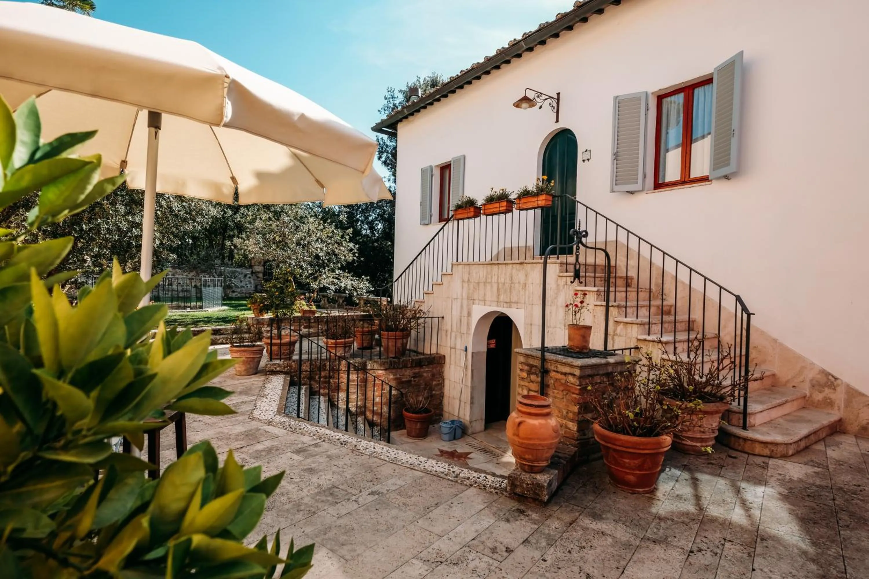 Property building in Borgo Grondaie