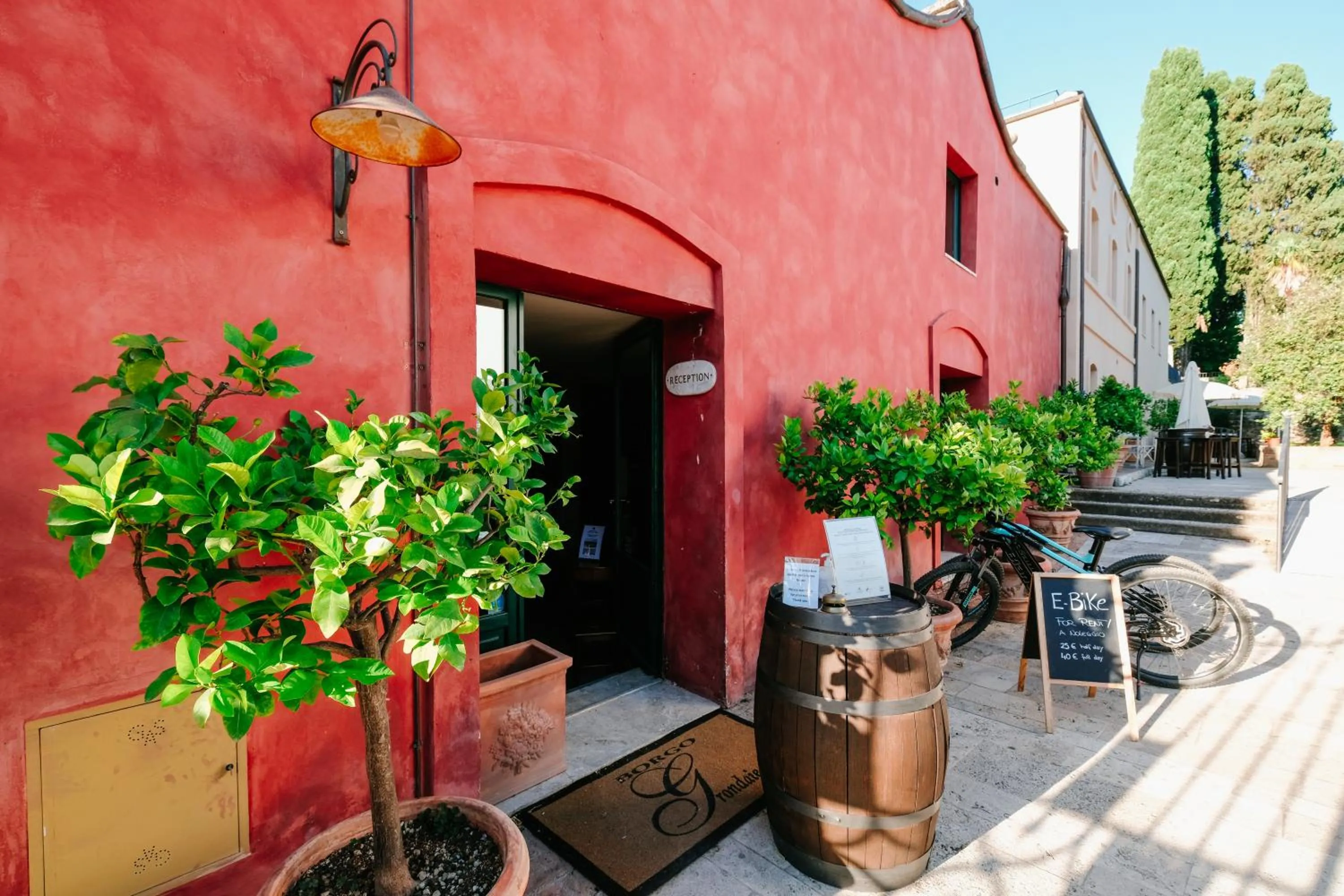 Property building in Borgo Grondaie