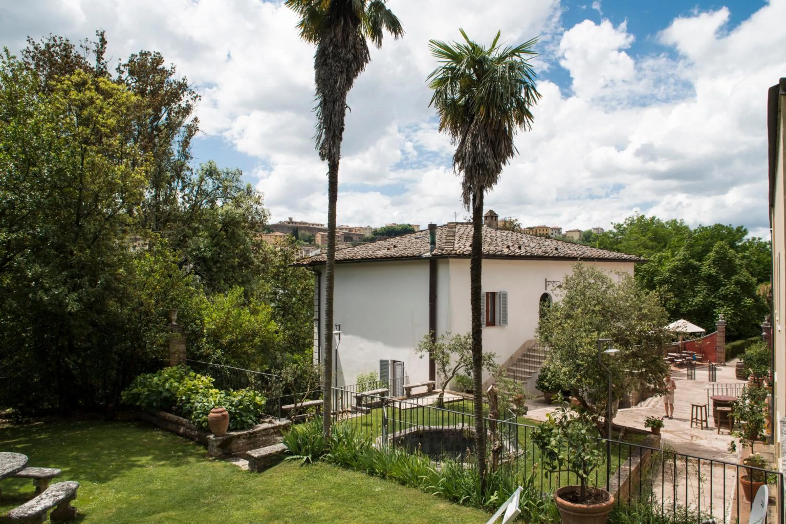 Property building in Borgo Grondaie