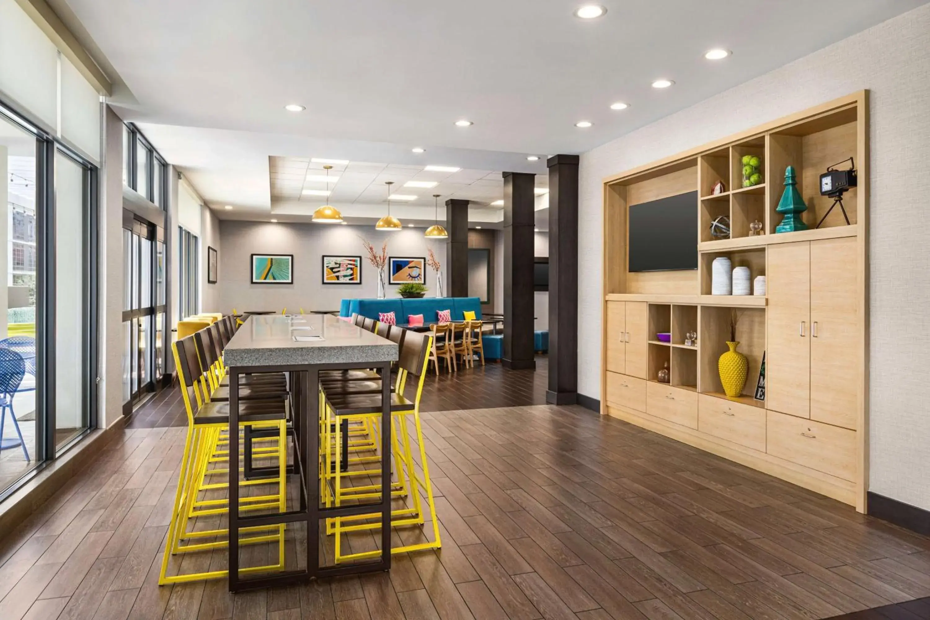 Lobby or reception in Home2 Suites Long Island City/Manhattan View Lobby or reception in Home2 Suites Long Island City/Manhattan View