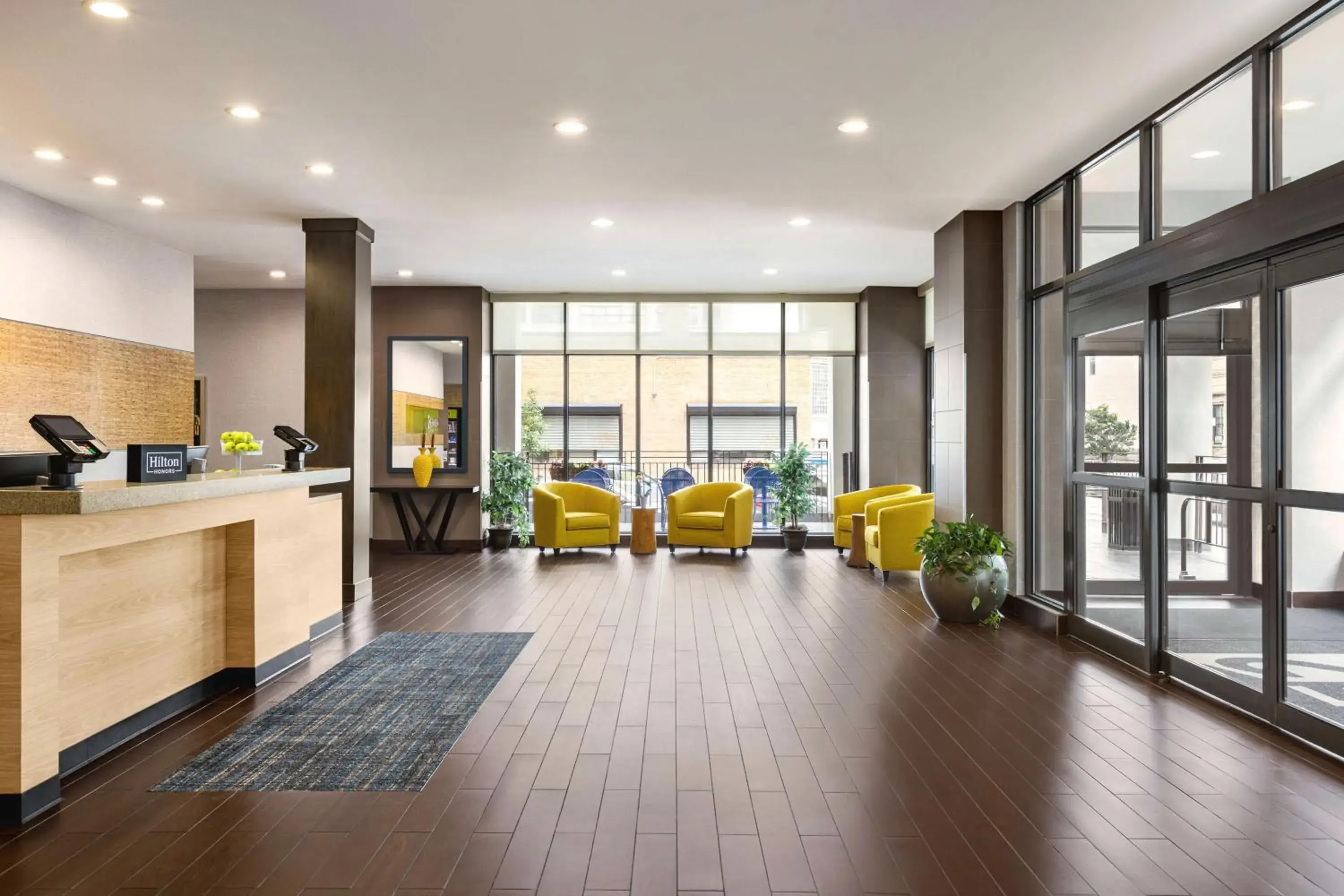 Lobby or reception in Home2 Suites Long Island City/Manhattan View Lobby or reception in Home2 Suites Long Island City/Manhattan View