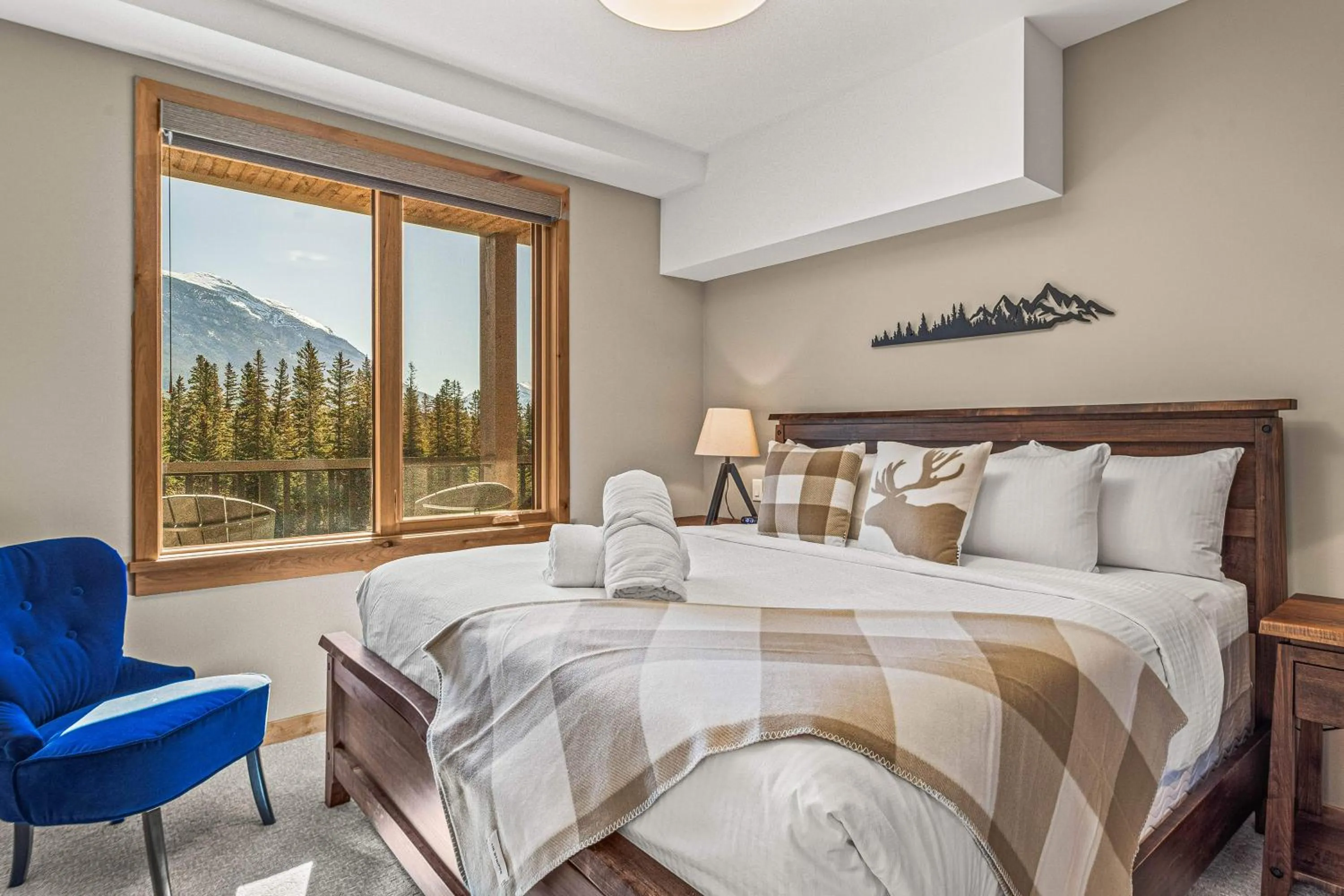 Bedroom, Bed in Spring Creek Vacations