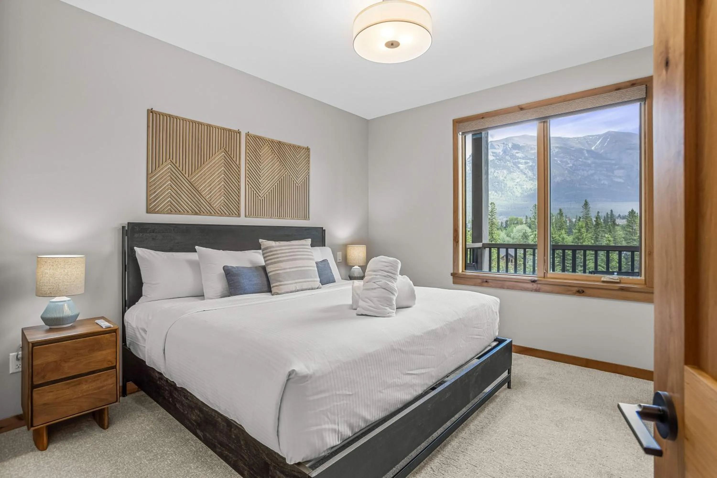 Bedroom, Bed in Spring Creek Vacations