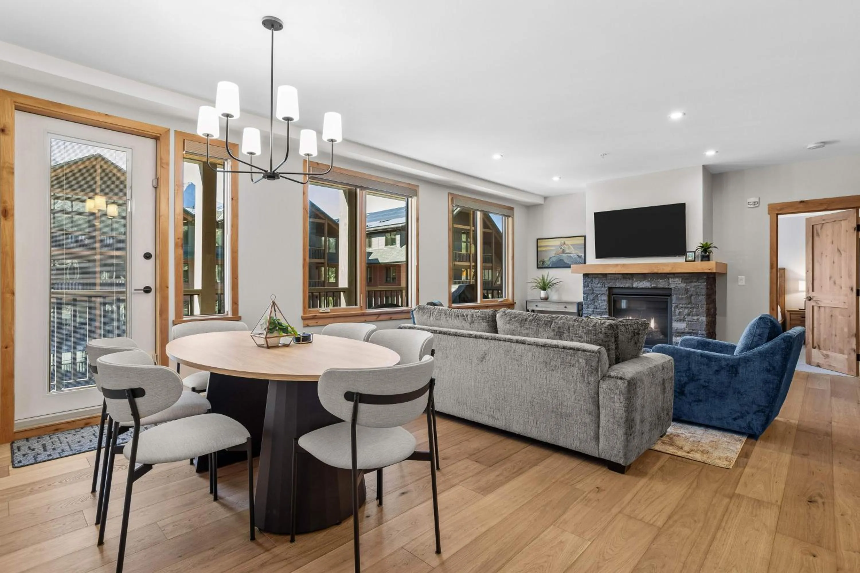 Living room in Spring Creek Vacations