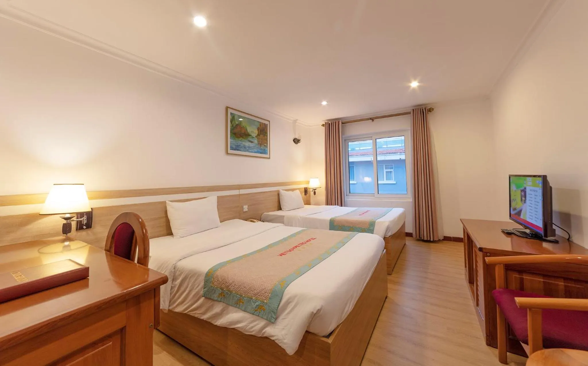 Bed in Vietsovpetro Hotel Dalat