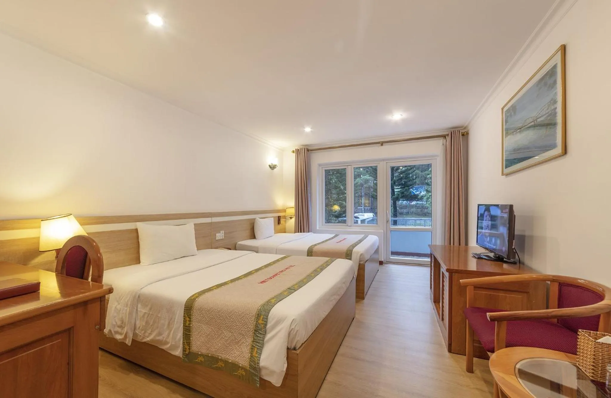 Bed in Vietsovpetro Hotel Dalat