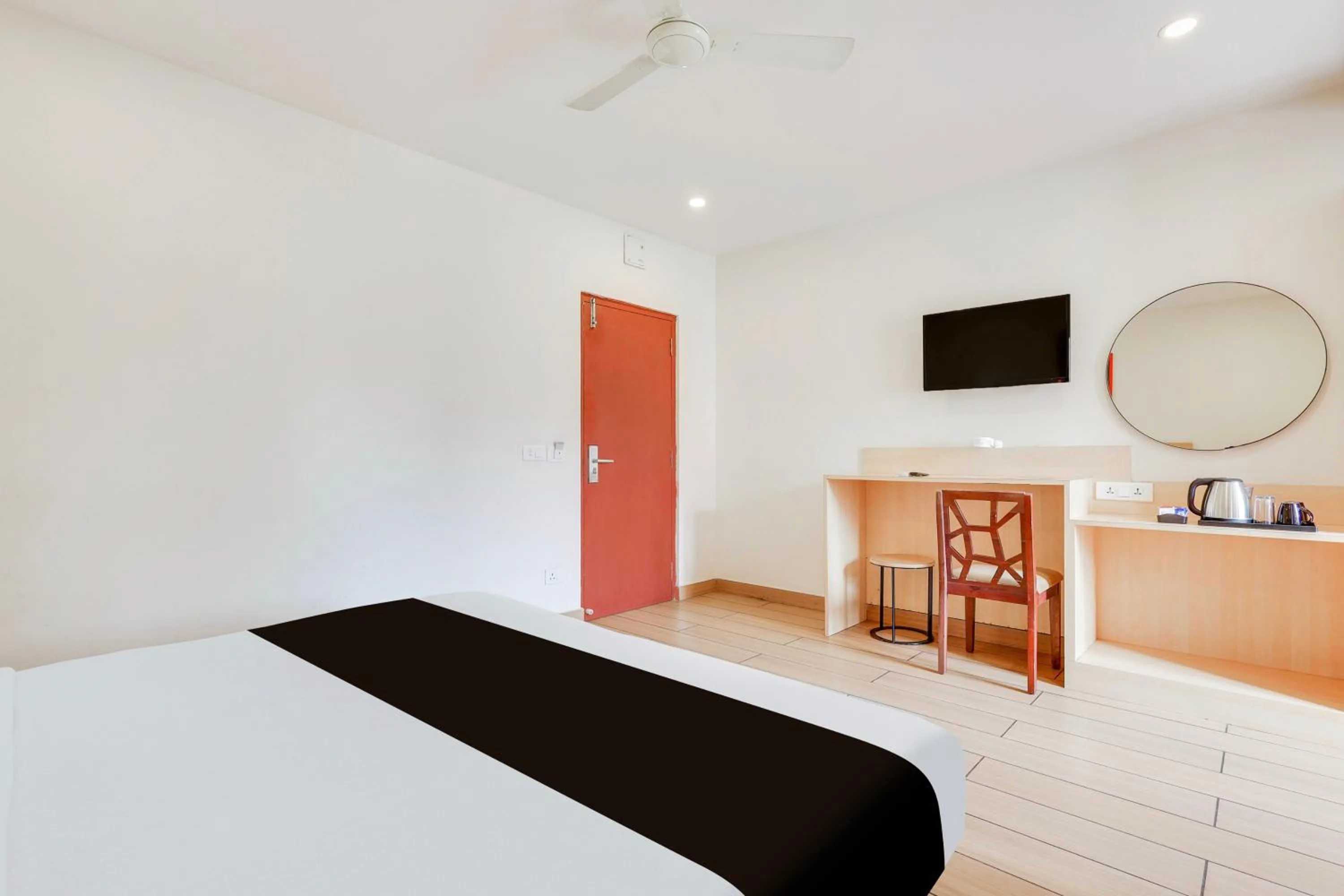 Bedroom, Bed in Super Townhouse Visakhapatnam