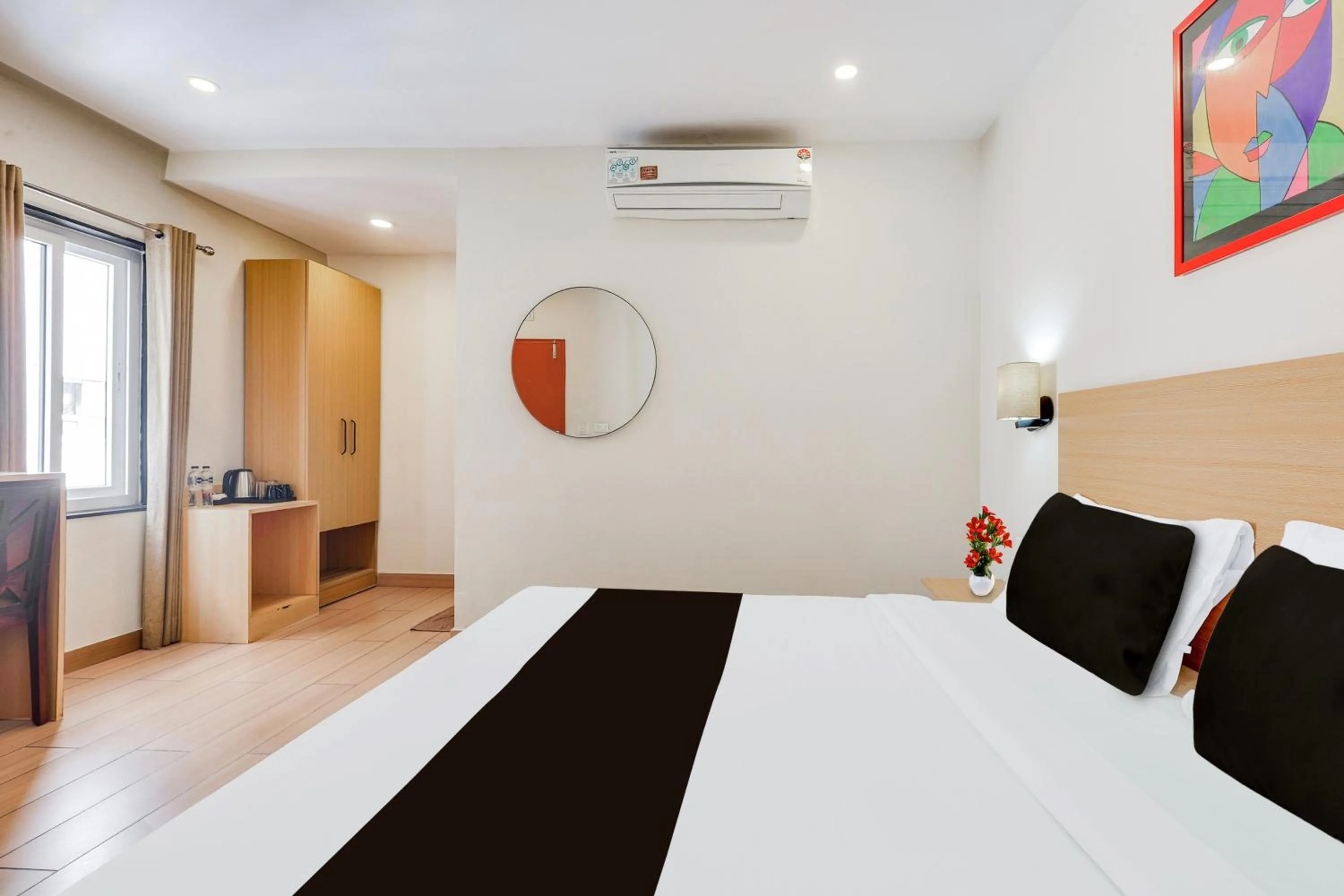 Bedroom, Bed in Super Townhouse Visakhapatnam