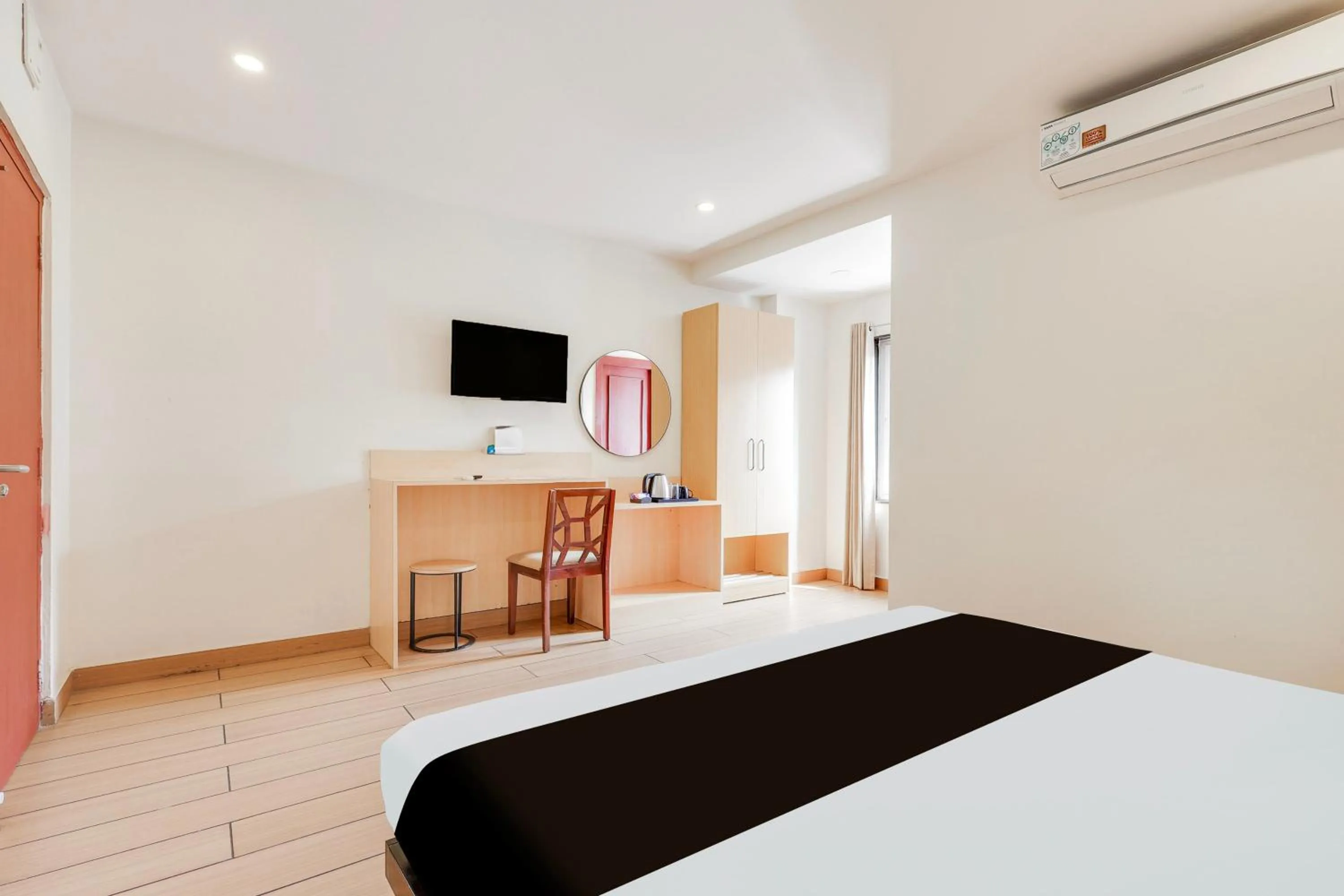 Bedroom, Bed in Super Townhouse Visakhapatnam