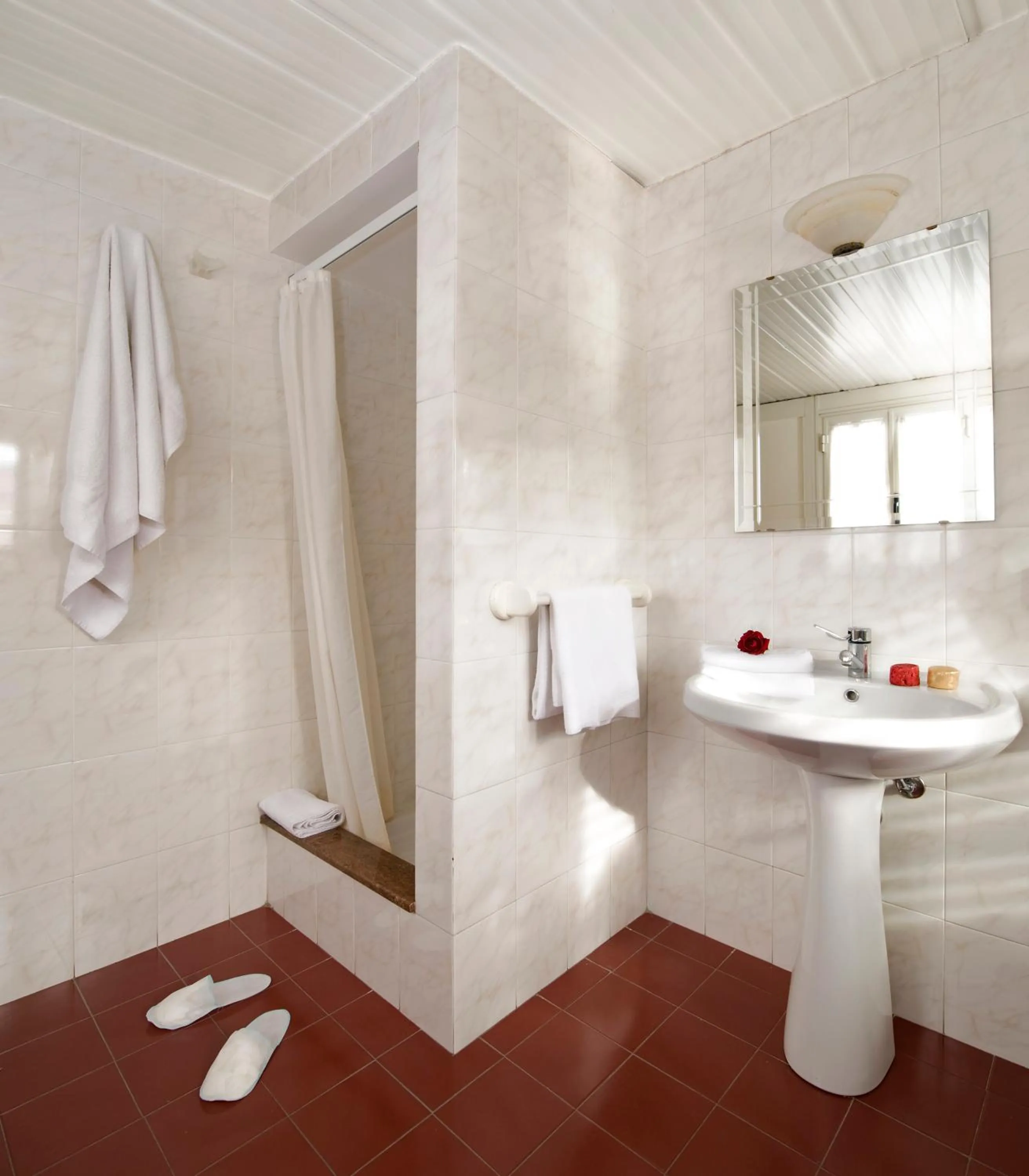 Bathroom in Hotel Joli