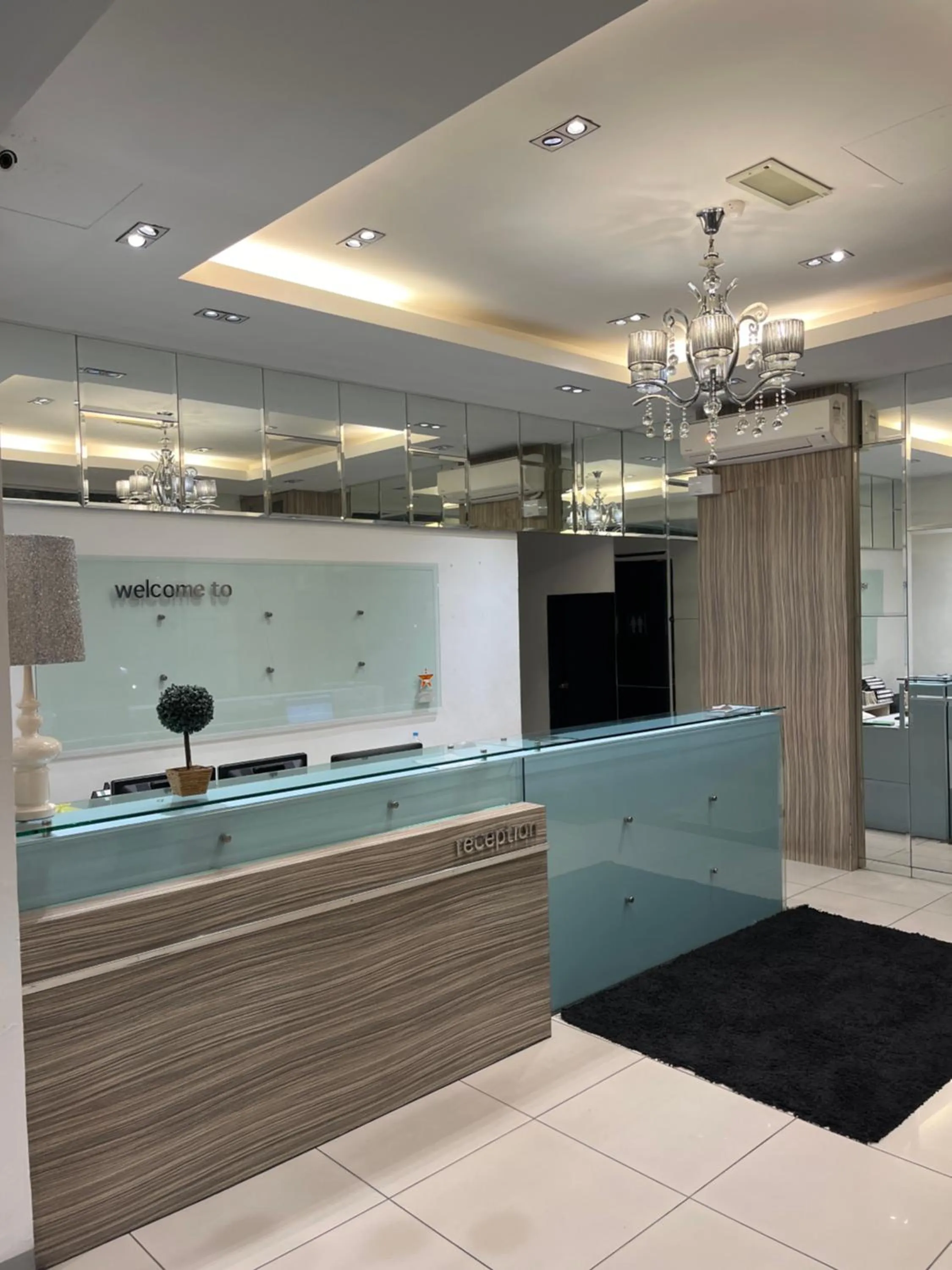 Lobby or reception in Coastline Hotel