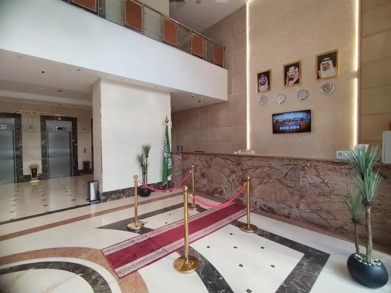 Property building in Al Kiram Hotel Al Azizia Property building in Al Kiram Hotel Al Azizia