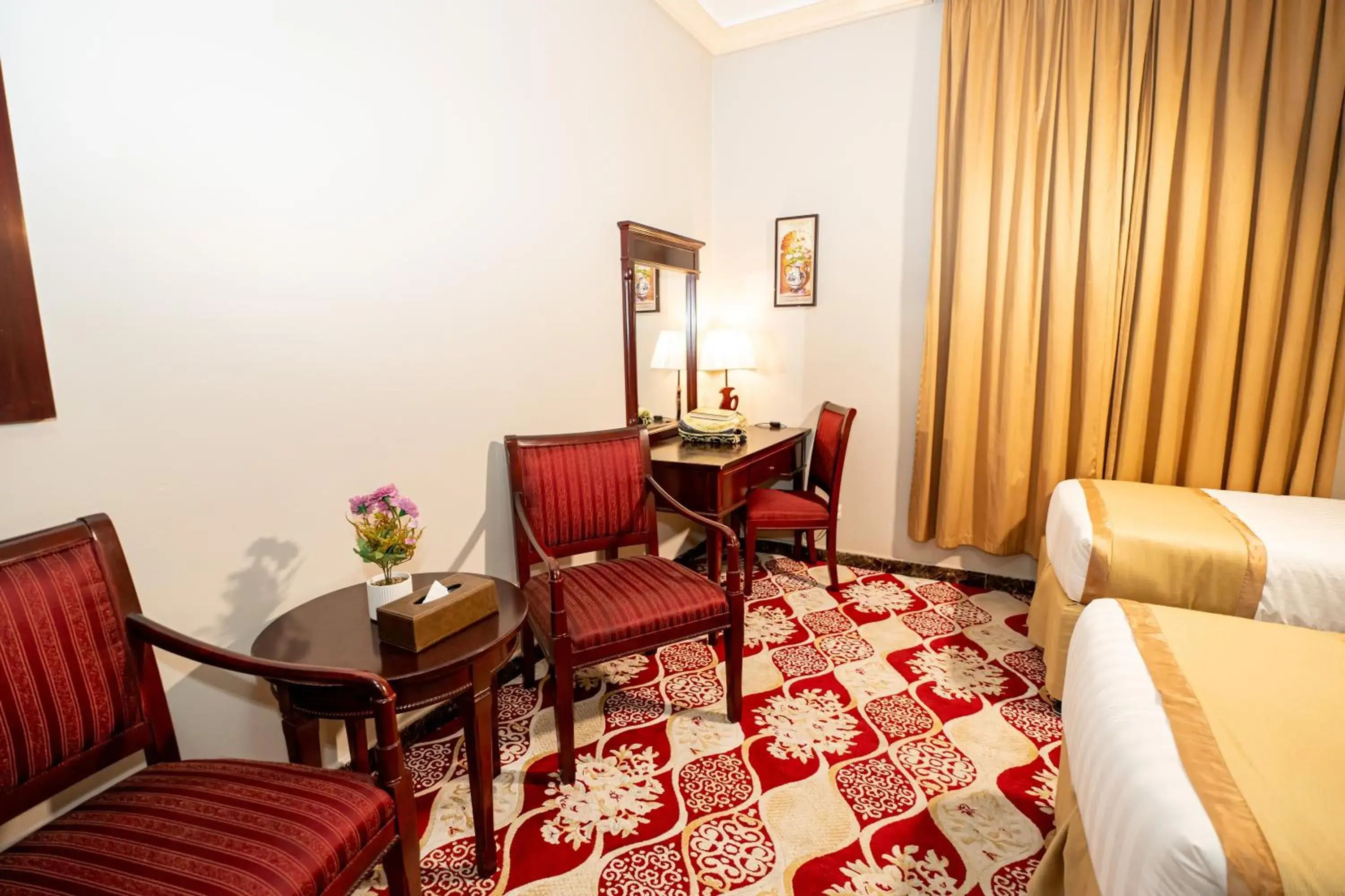 Seating area, Bed in Al Kiram Hotel Al Azizia Seating area, Bed in Al Kiram Hotel Al Azizia