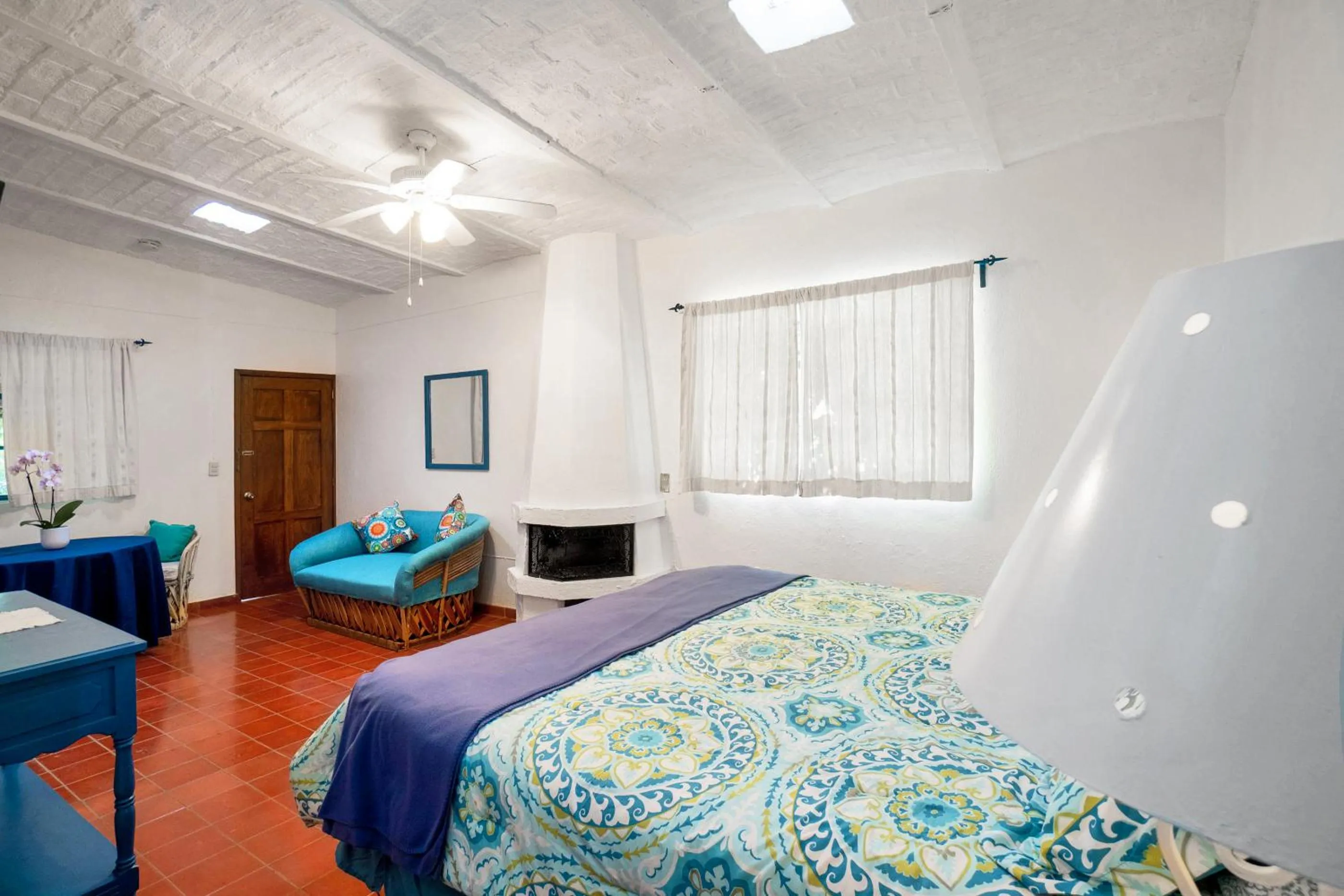 Photo of the whole room, Bed in Garden of Dreams Boutique Hotel