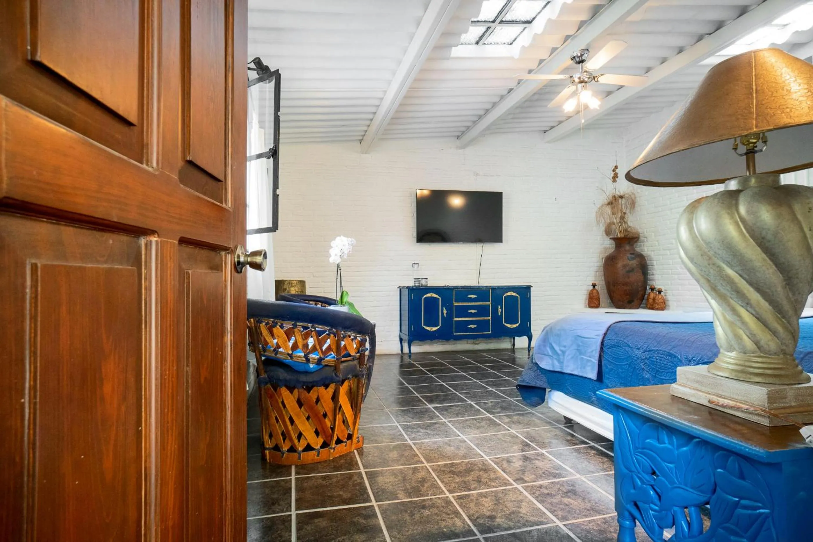 Photo of the whole room in Garden of Dreams Boutique Hotel