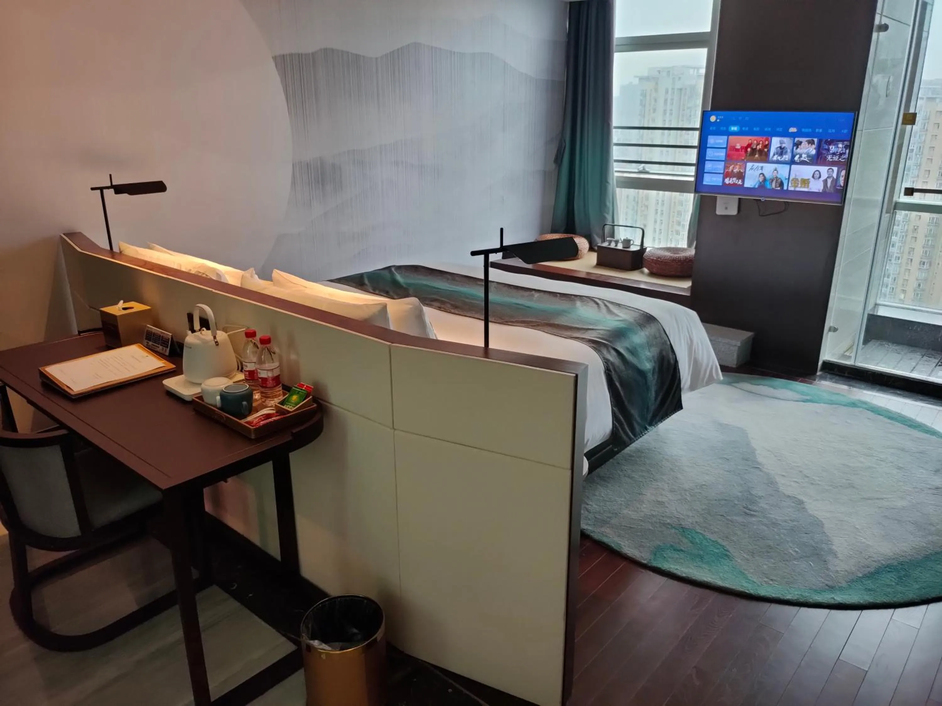 Bed in New Century Hotel Qianchao Hangzhou