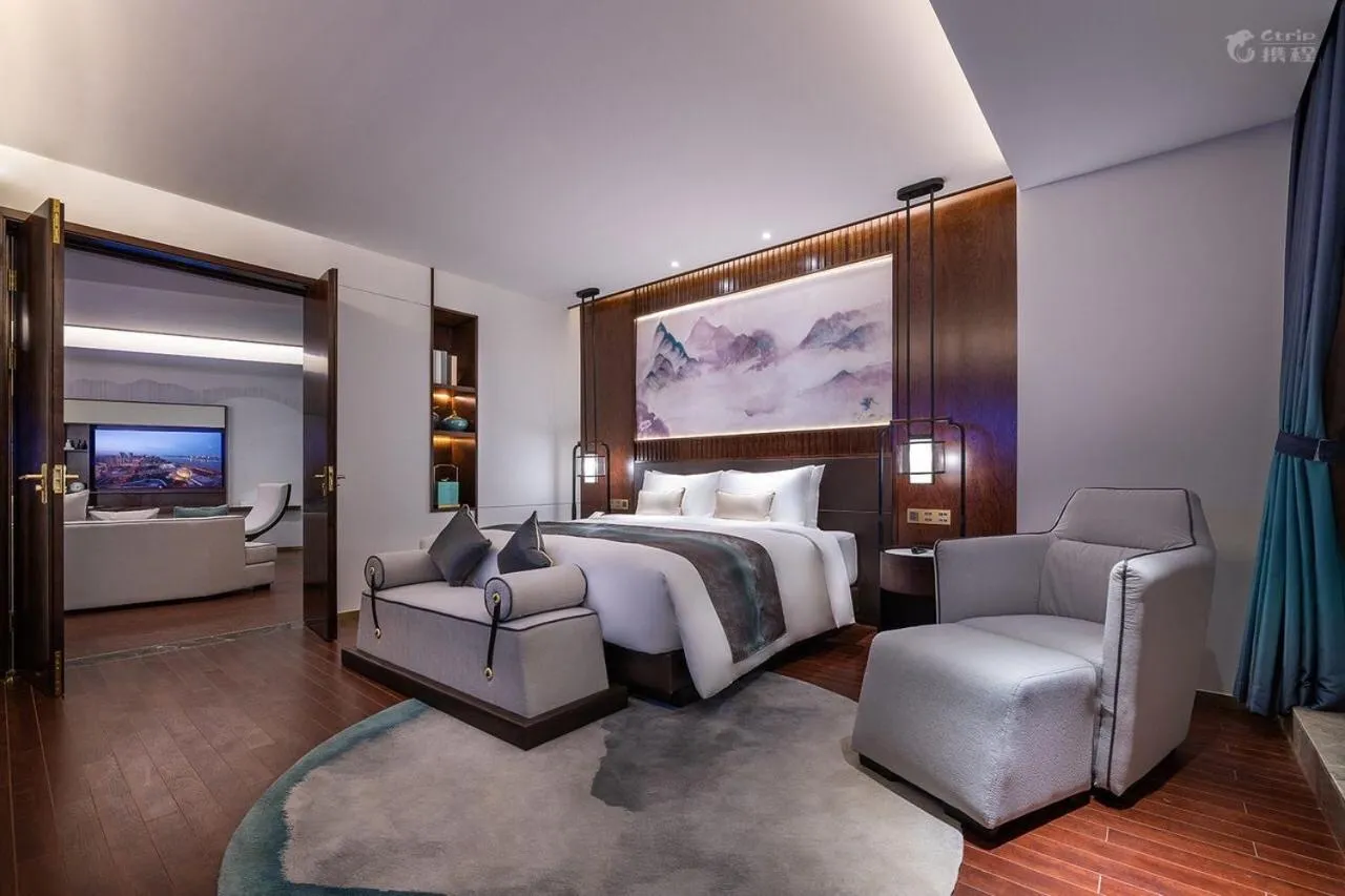 Bed in New Century Hotel Qianchao Hangzhou