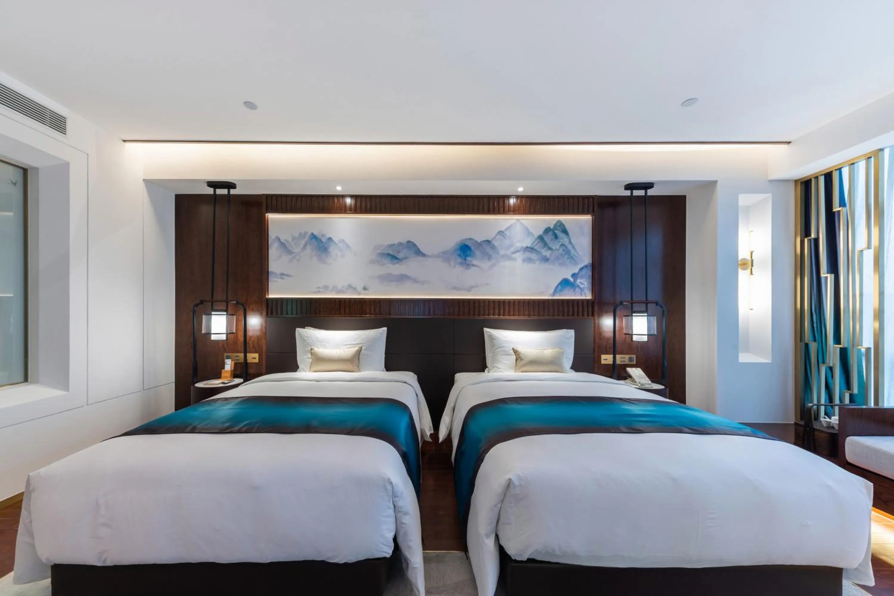 Bed in New Century Hotel Qianchao Hangzhou