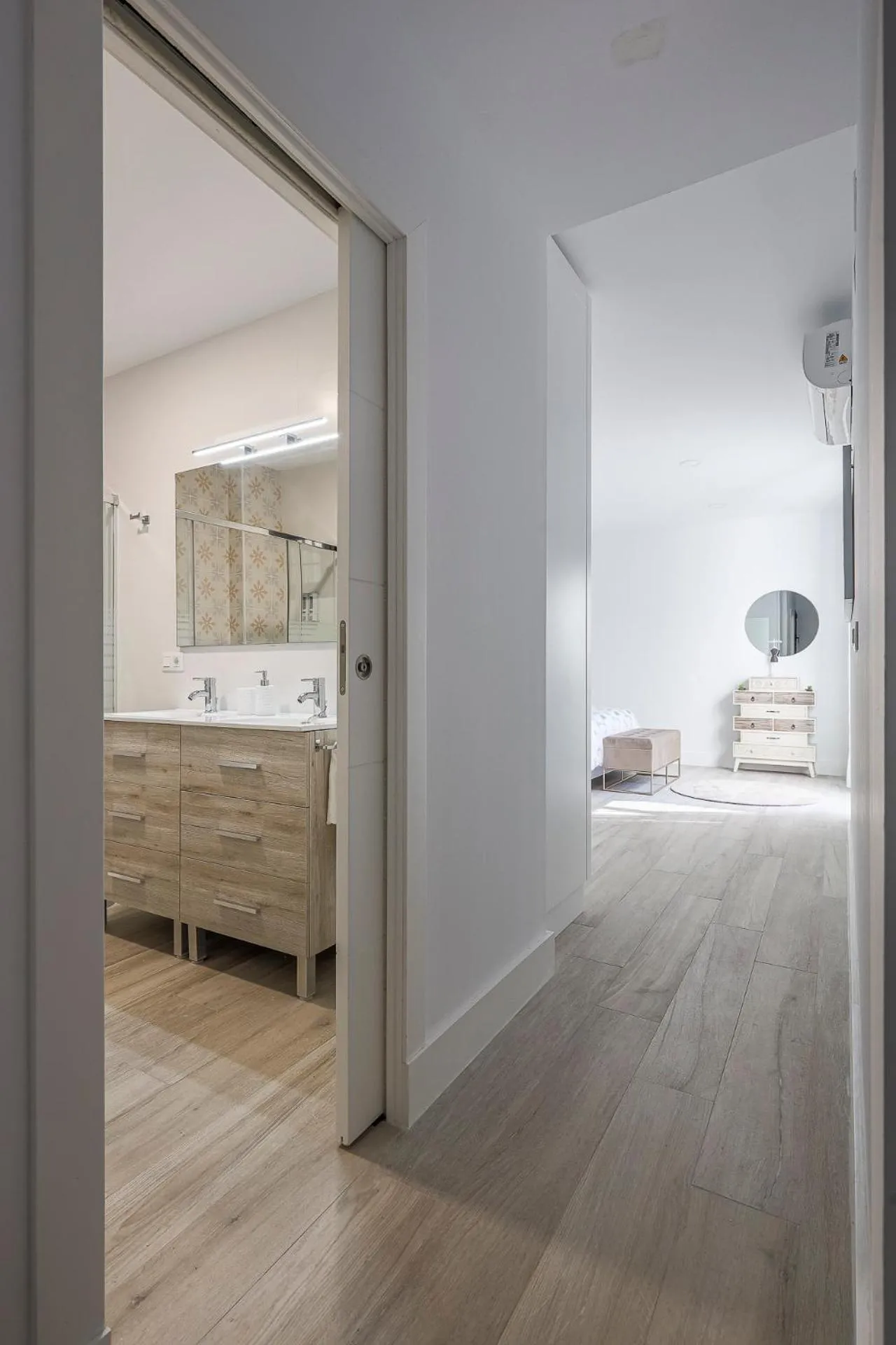 Bed in Family suit principal encantos de Sevilla