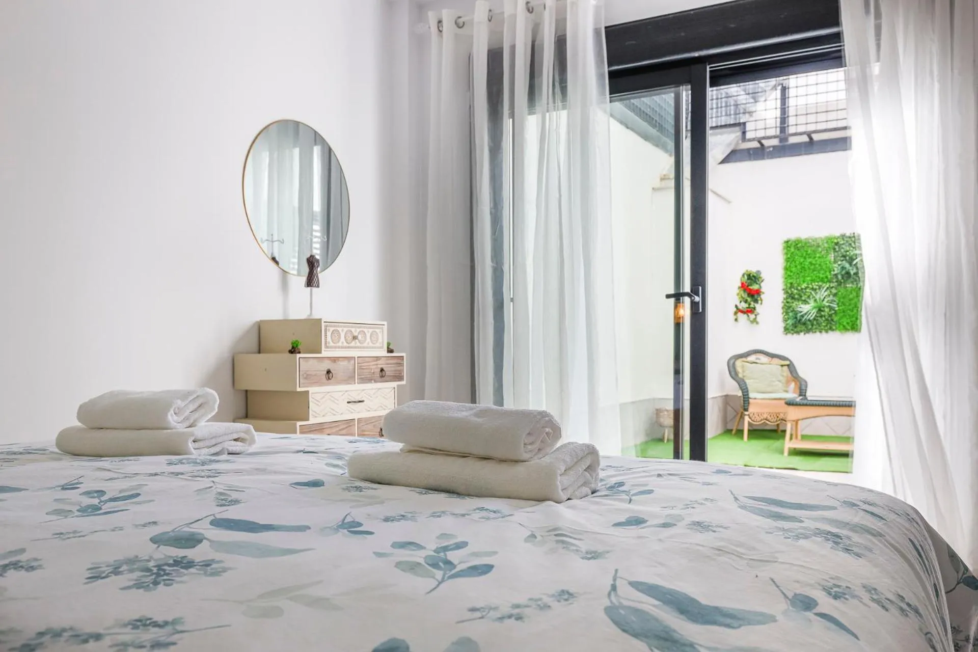 Bed in Family suit principal encantos de Sevilla