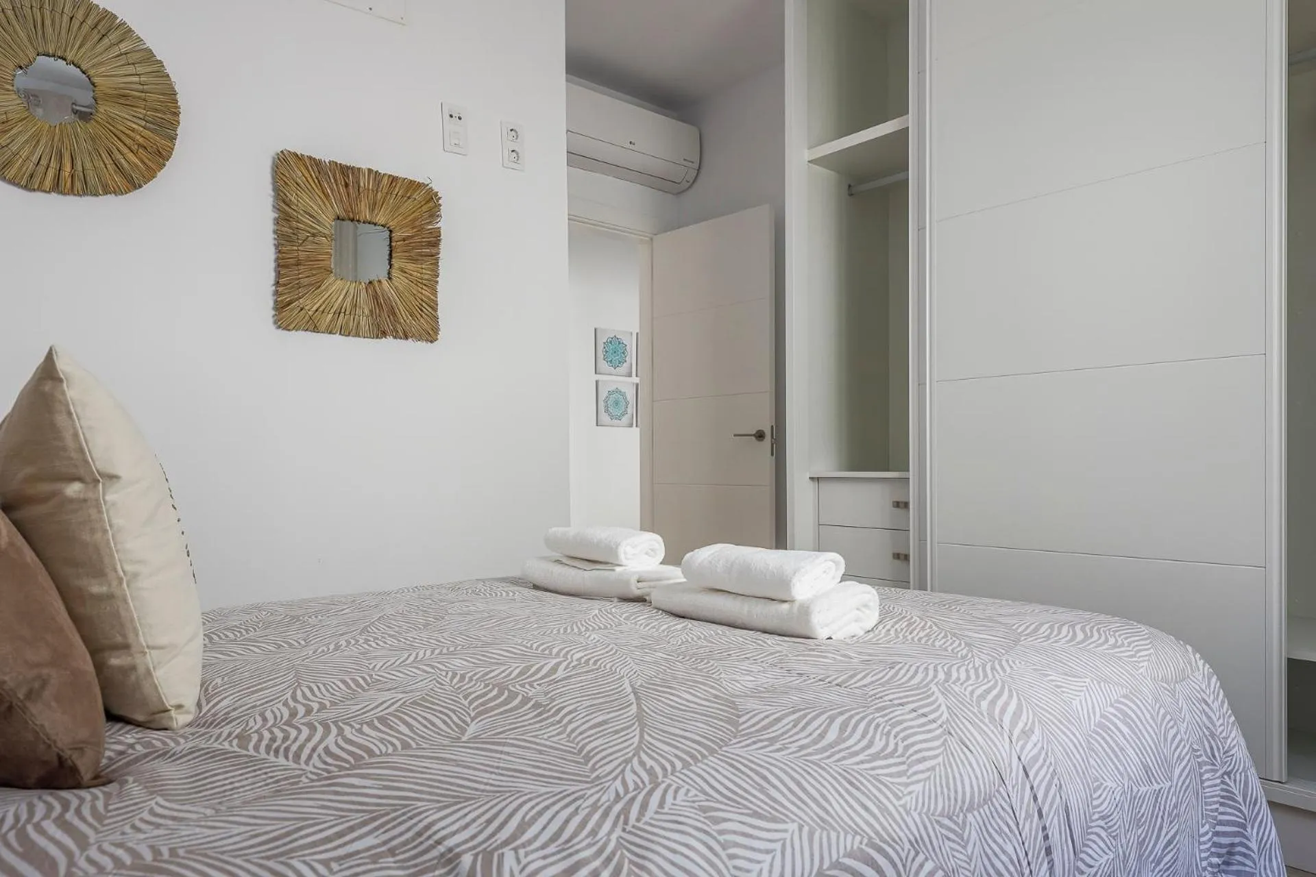 Bed in Family suit principal encantos de Sevilla