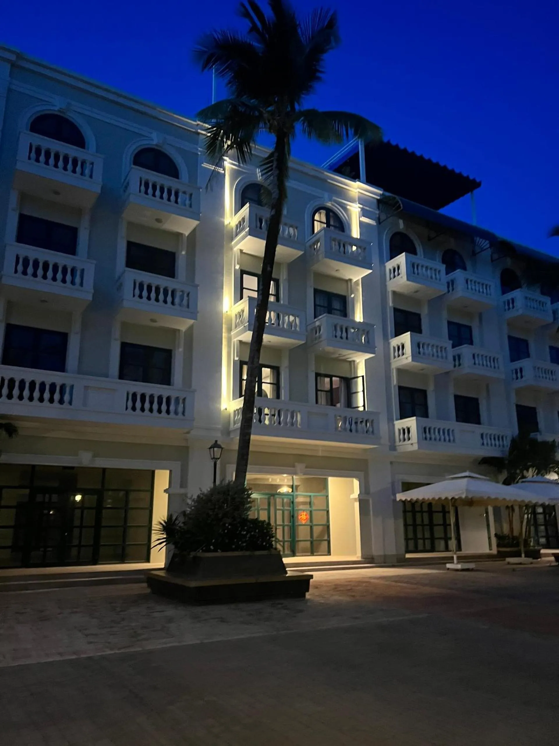 Amara PhuQuoc Hotel