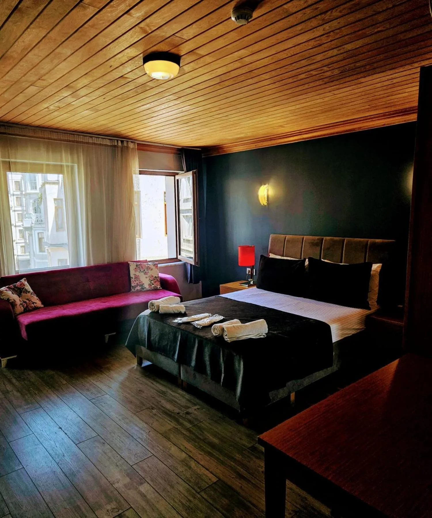 Bed in TAXIM 34 Hotel İstanbul