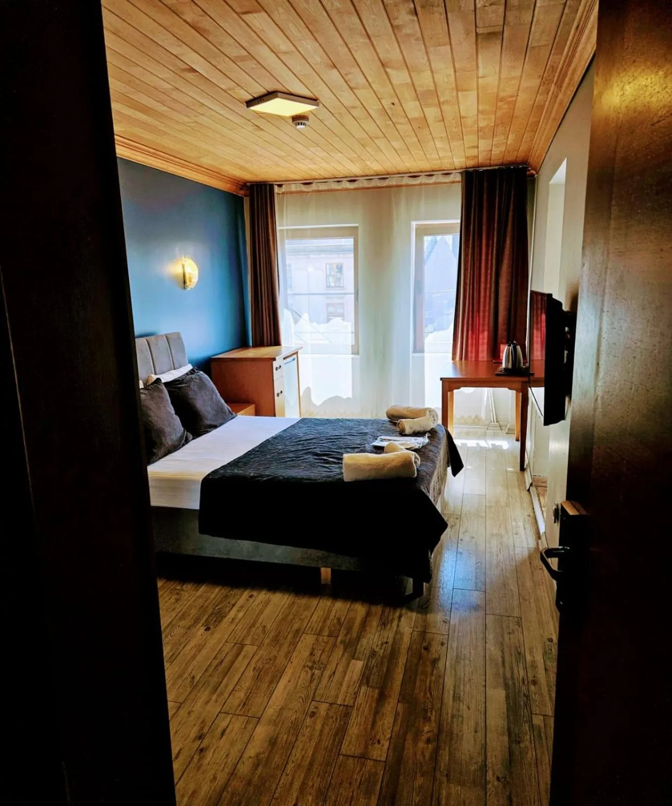 Photo of the whole room, Bed in TAXIM 34 Hotel İstanbul