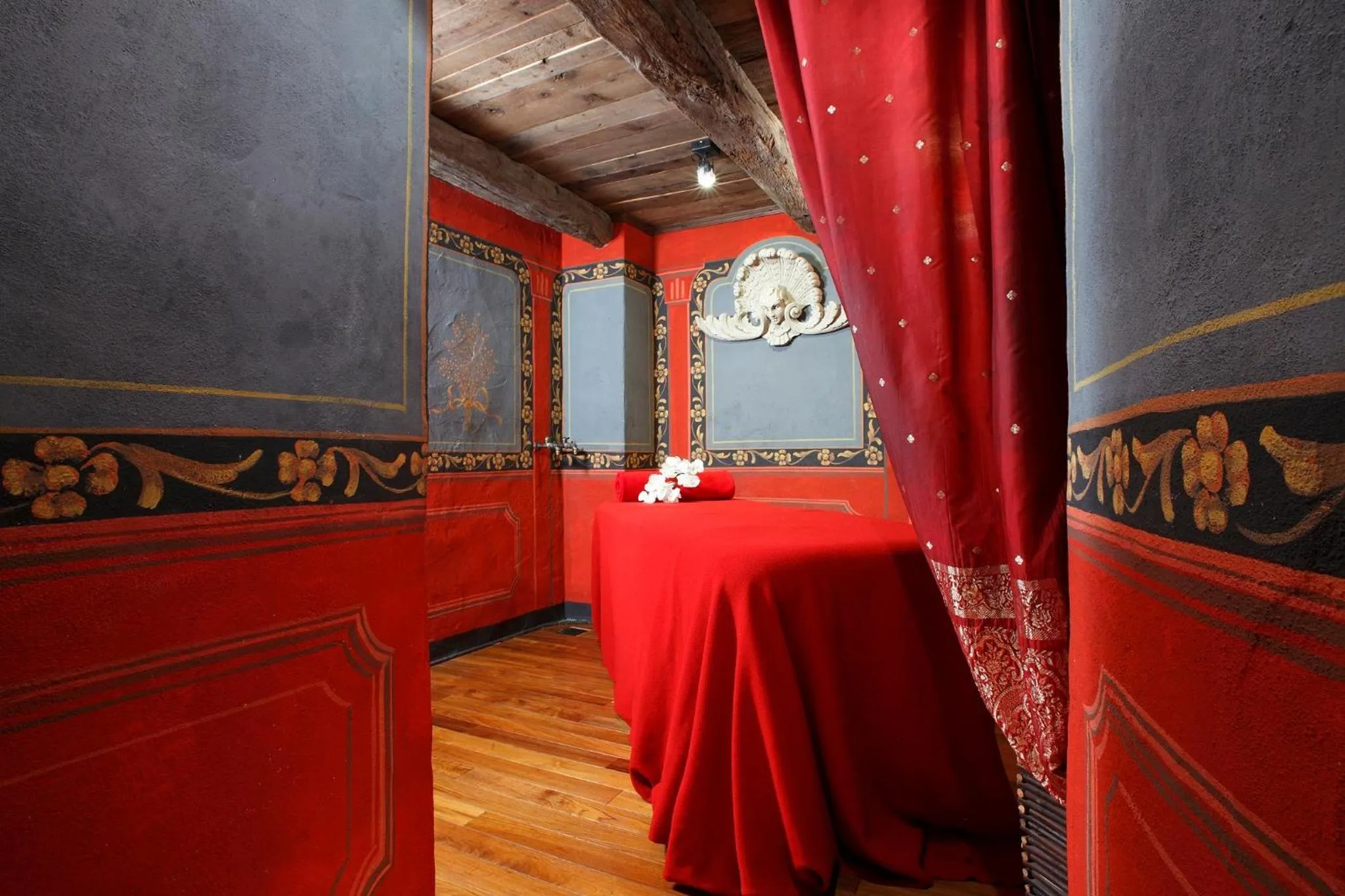 Massage in Hotel Miramonti