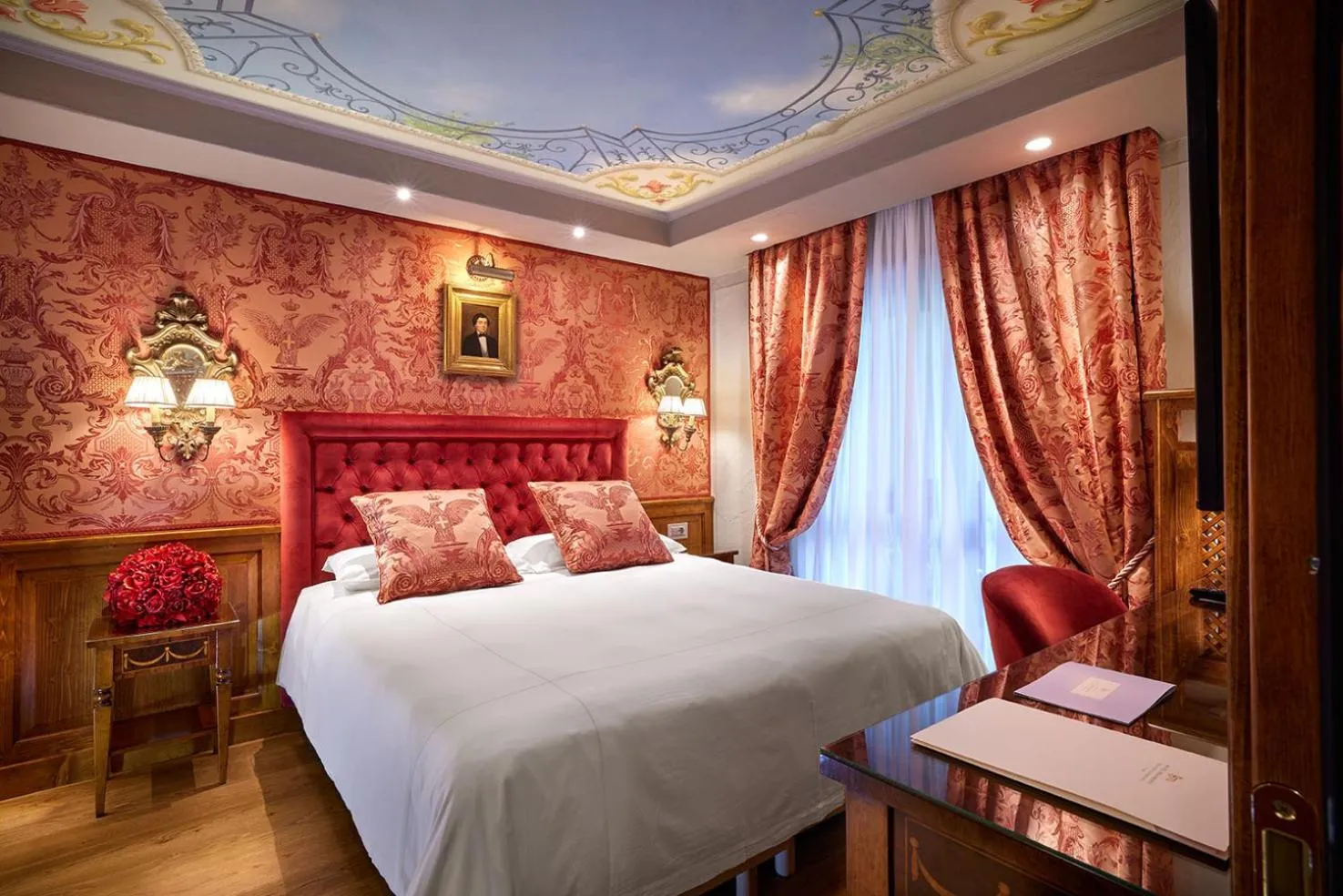 Photo of the whole room, Bed in Hotel Miramonti