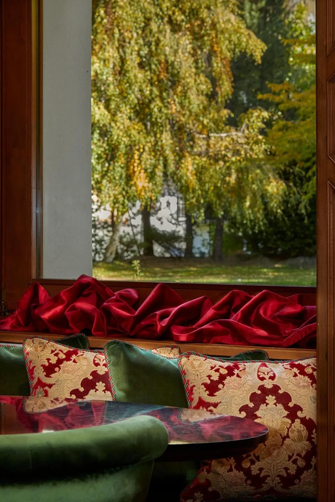 Lounge or bar in Hotel Miramonti