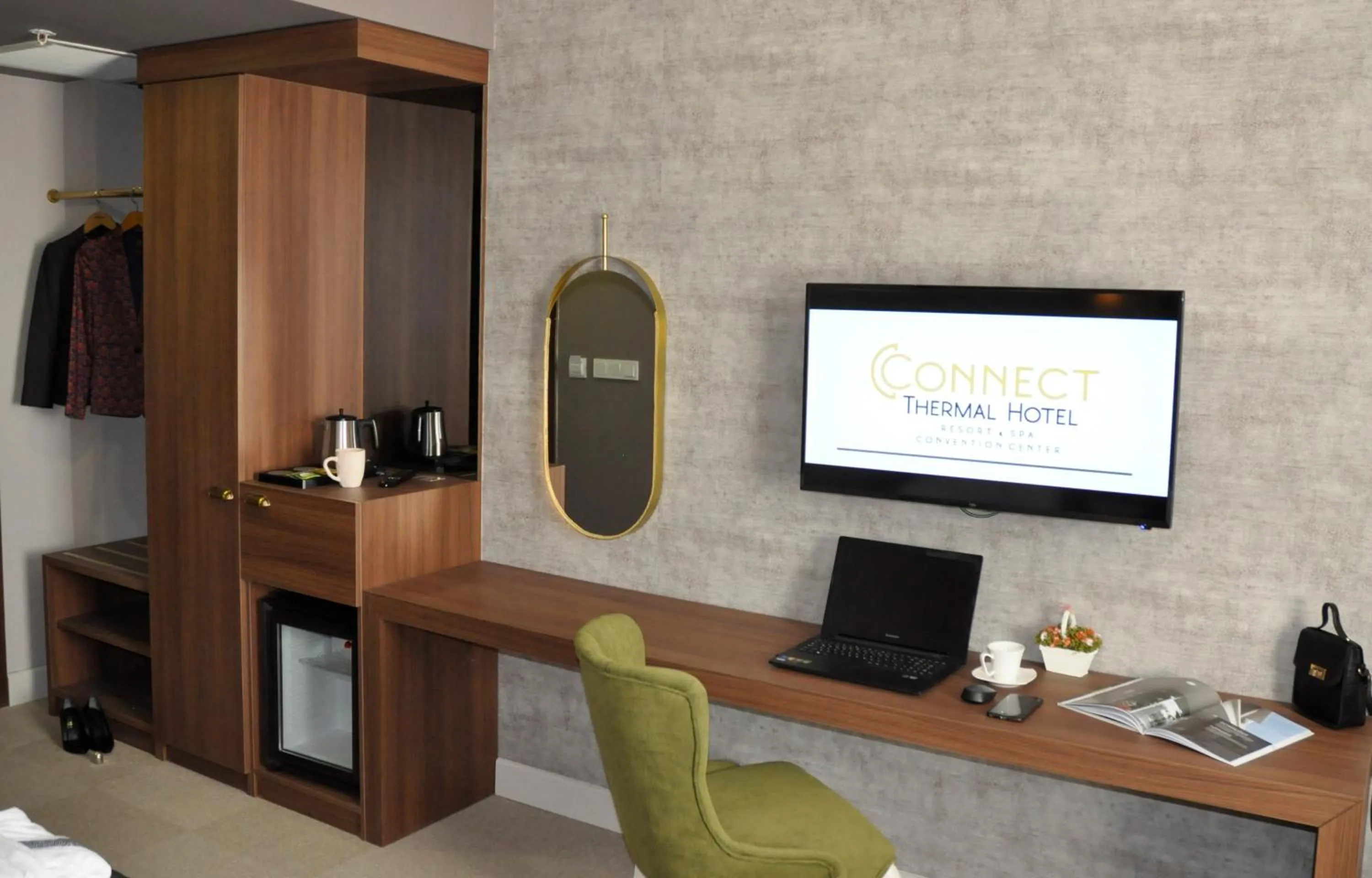 TV and multimedia in CONNECT THERMAL HOTEL