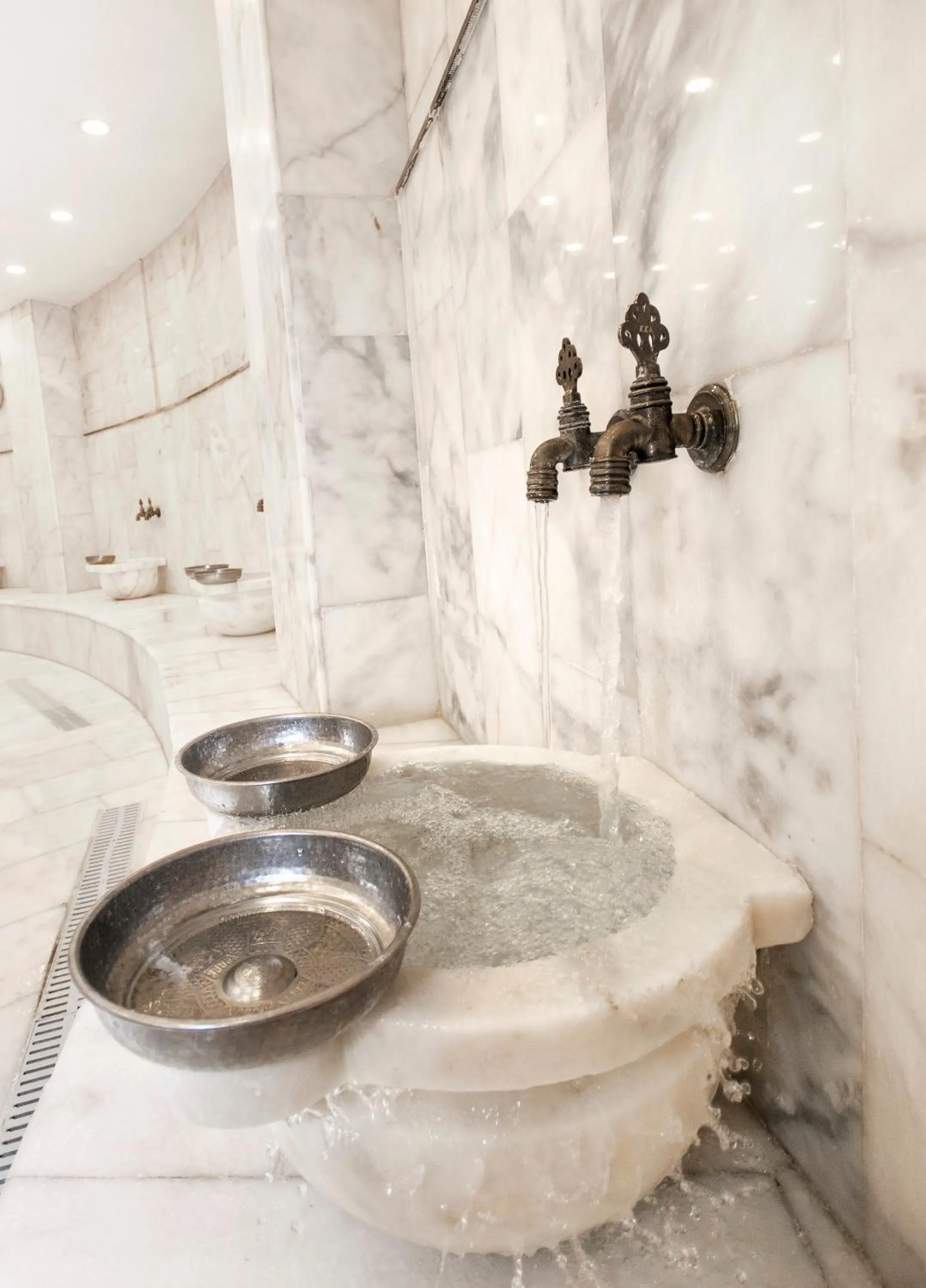 Public Bath in CONNECT THERMAL HOTEL