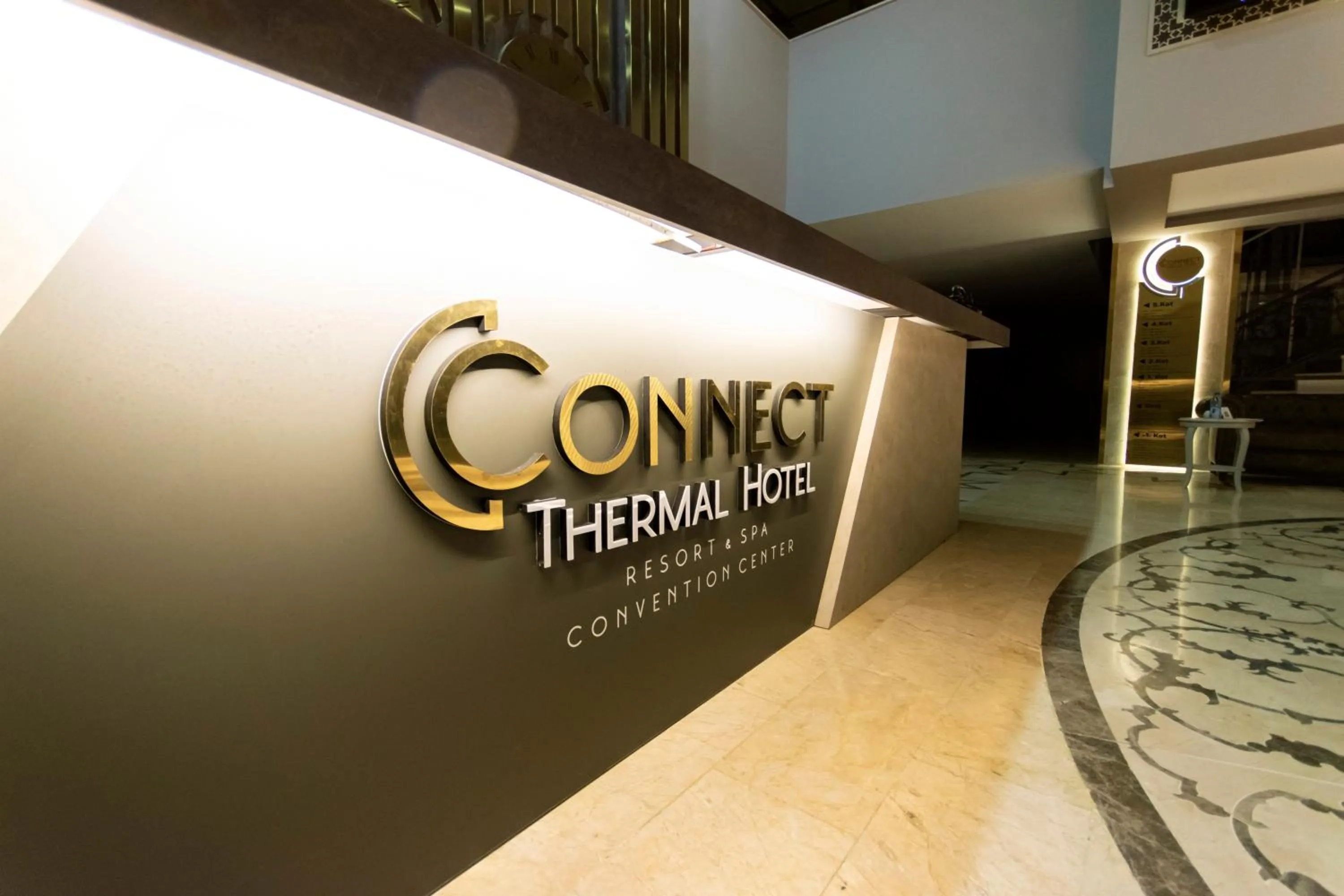 Lobby or reception in CONNECT THERMAL HOTEL