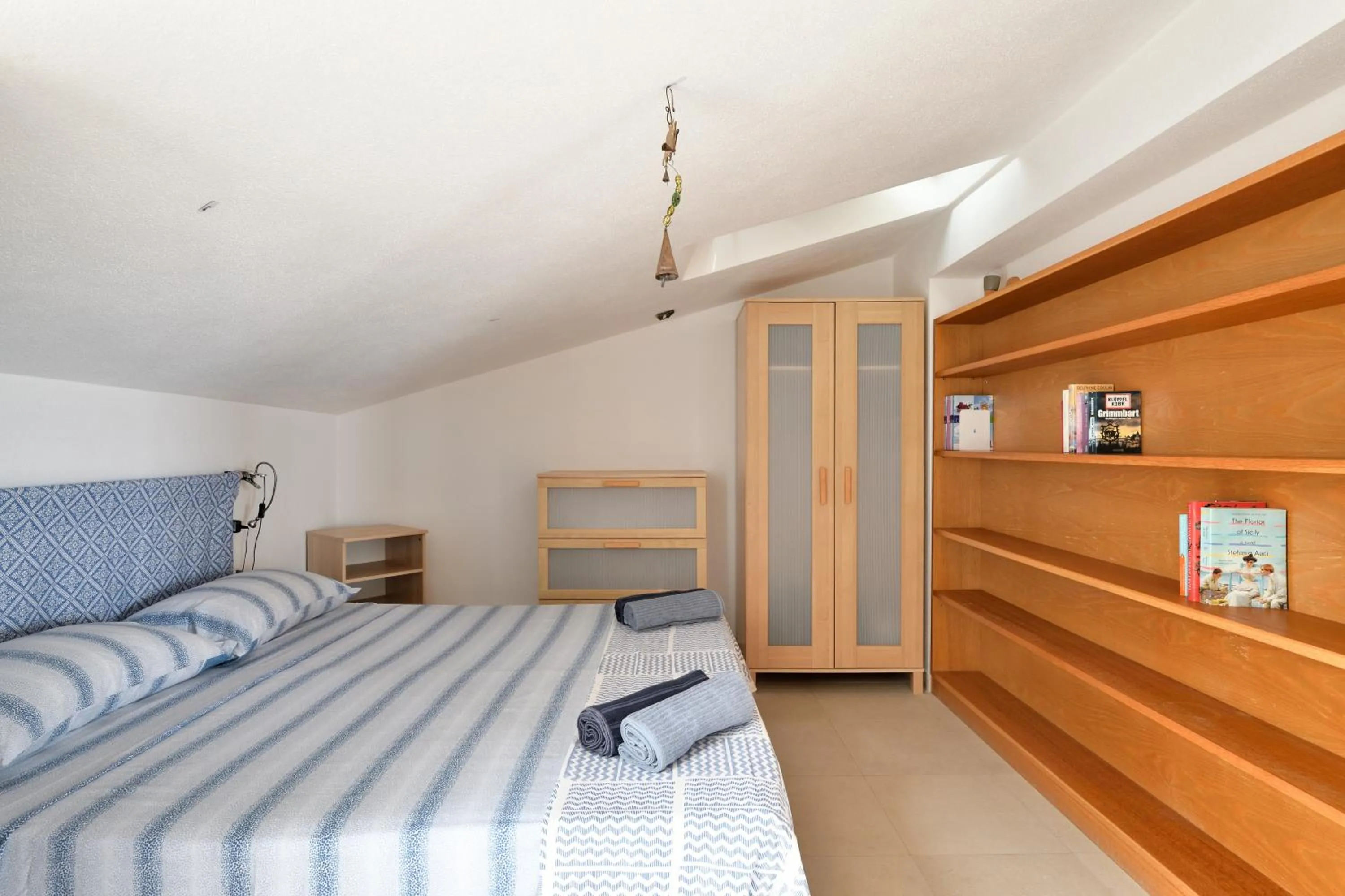 Living room, Bed in Dream in the Sky