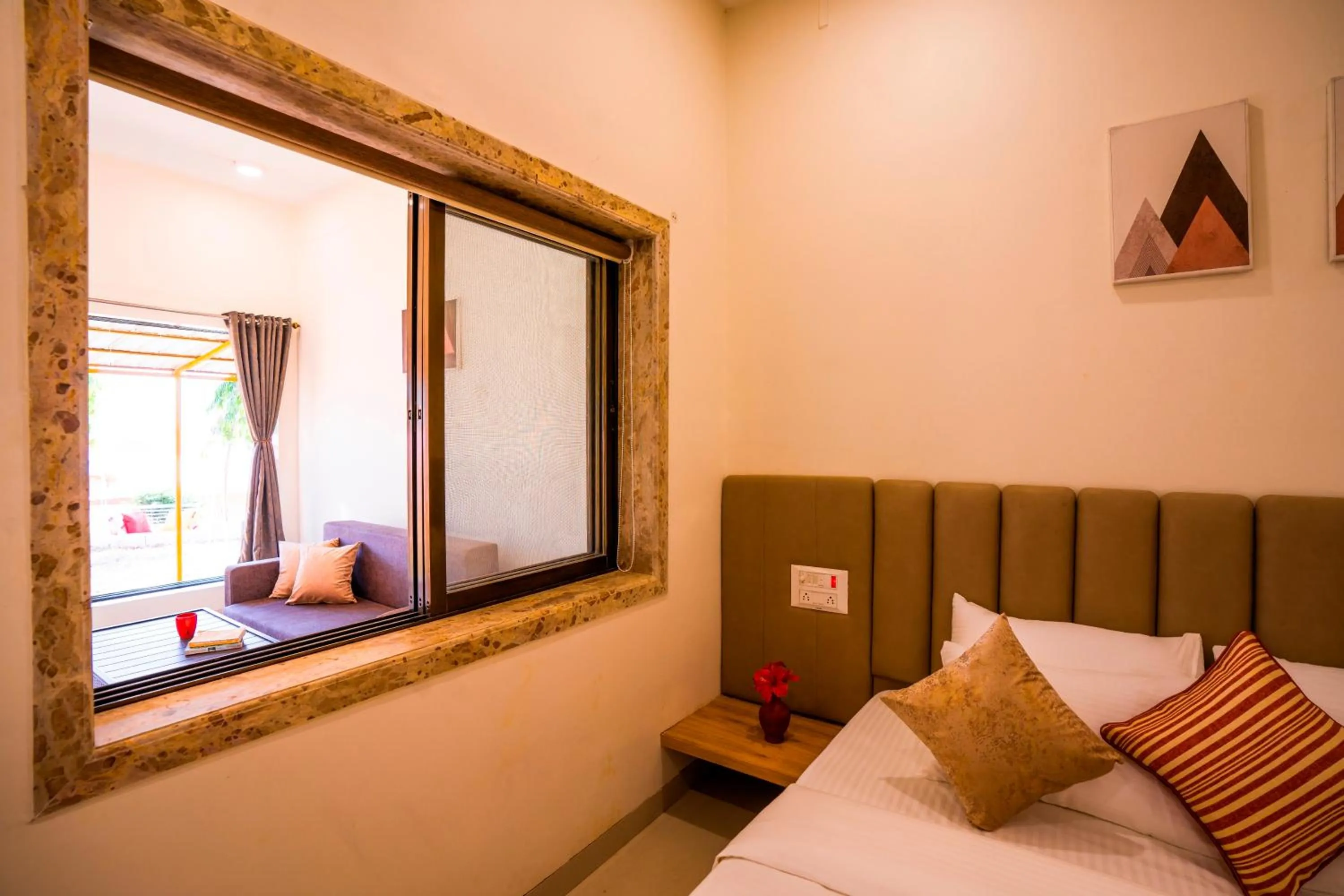 Photo of the whole room, Bed in Zostel Plus Lonavala