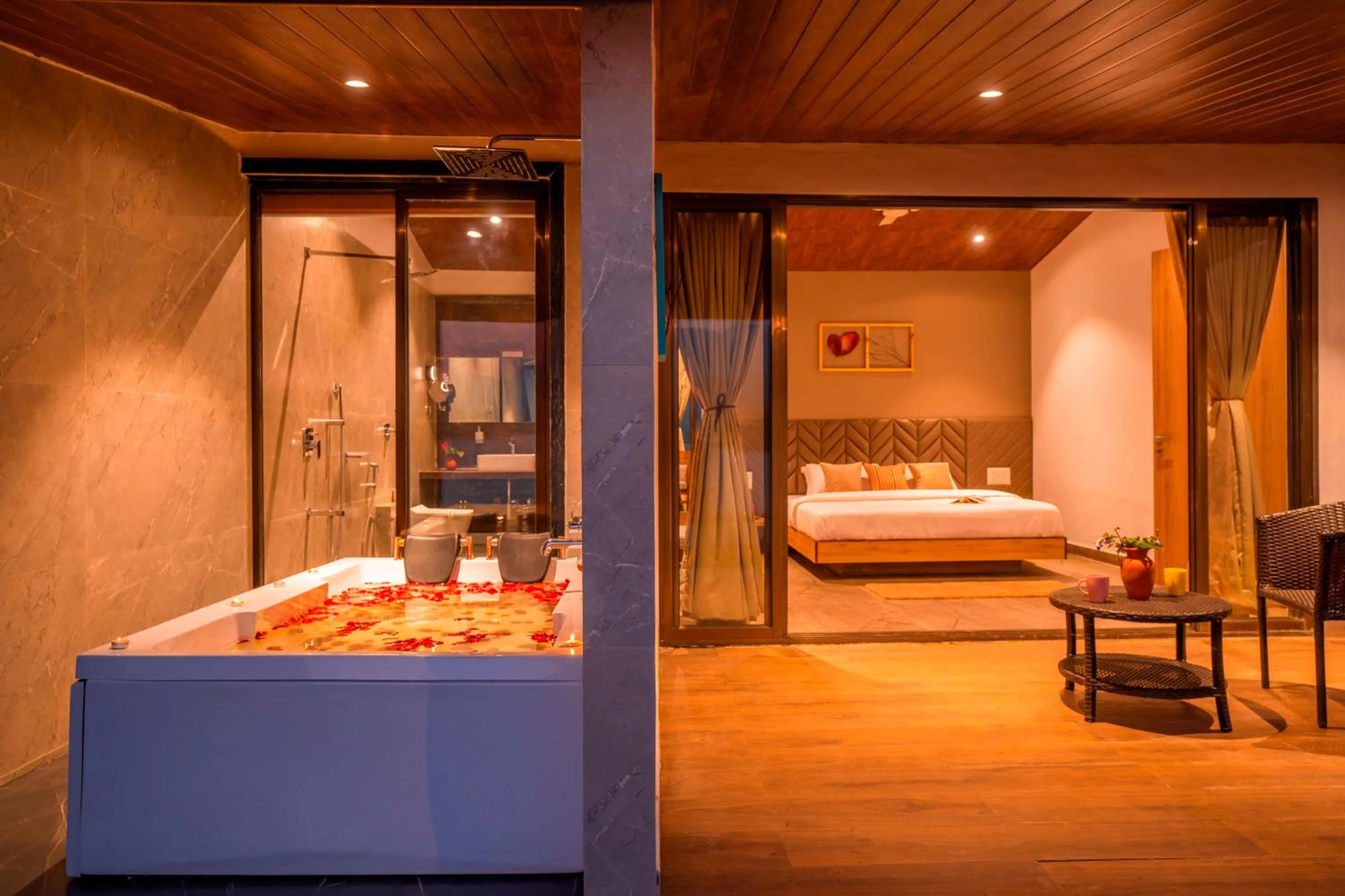 Bathroom, Bed in Zostel Plus Lonavala