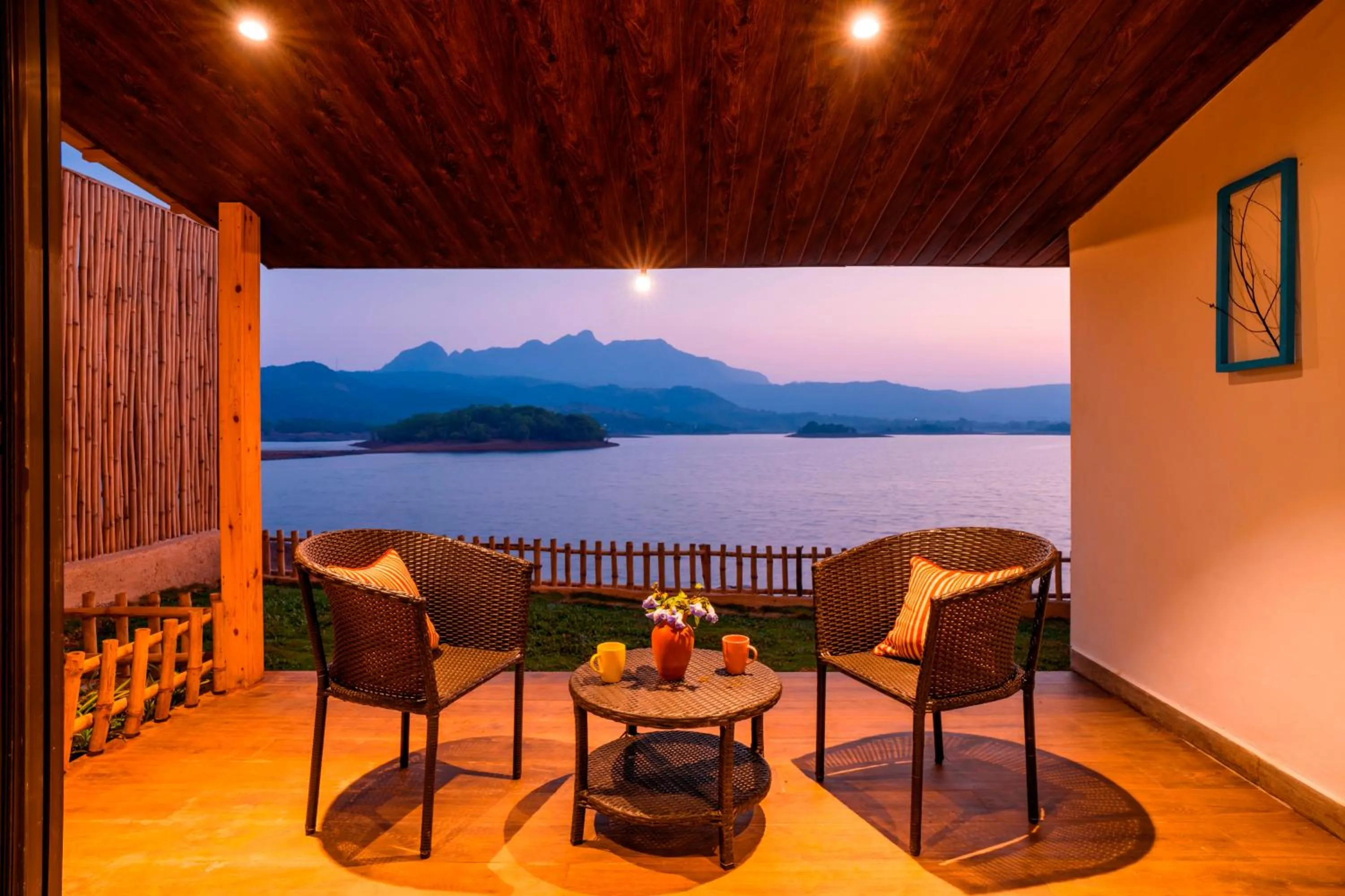 Garden in Zostel Plus Lonavala