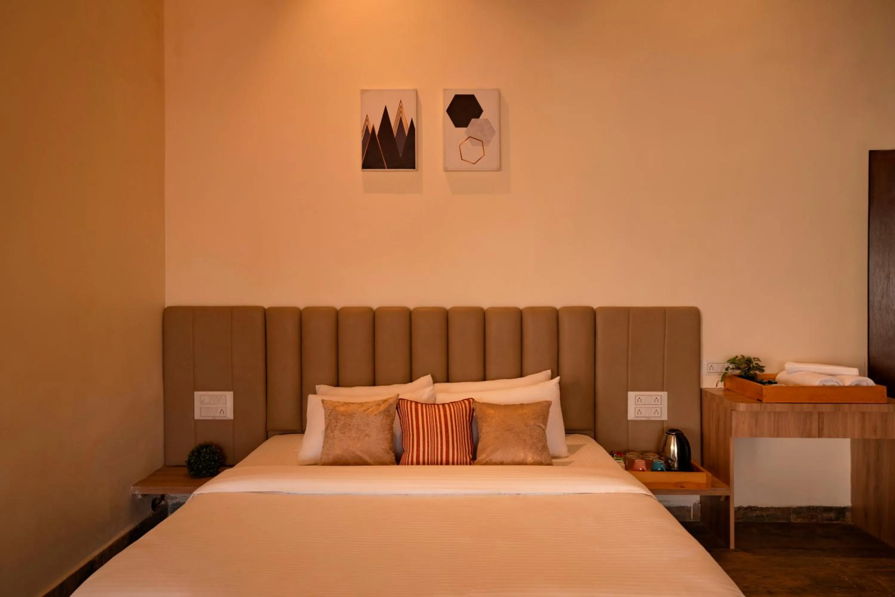 Bed in Zostel Plus Lonavala