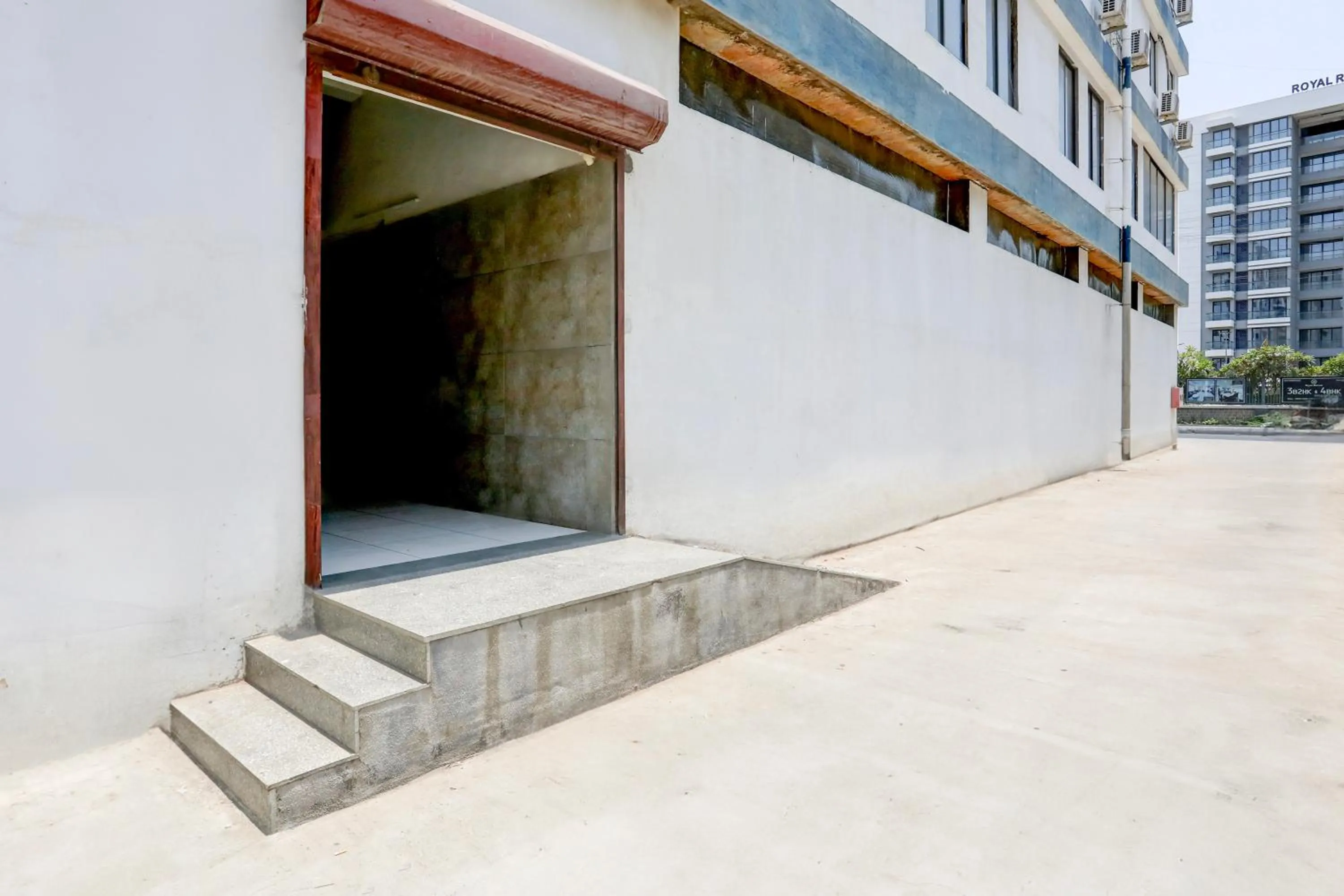 Facade/entrance in FabHotel Prime Ace II - Near Jupiter Hospital