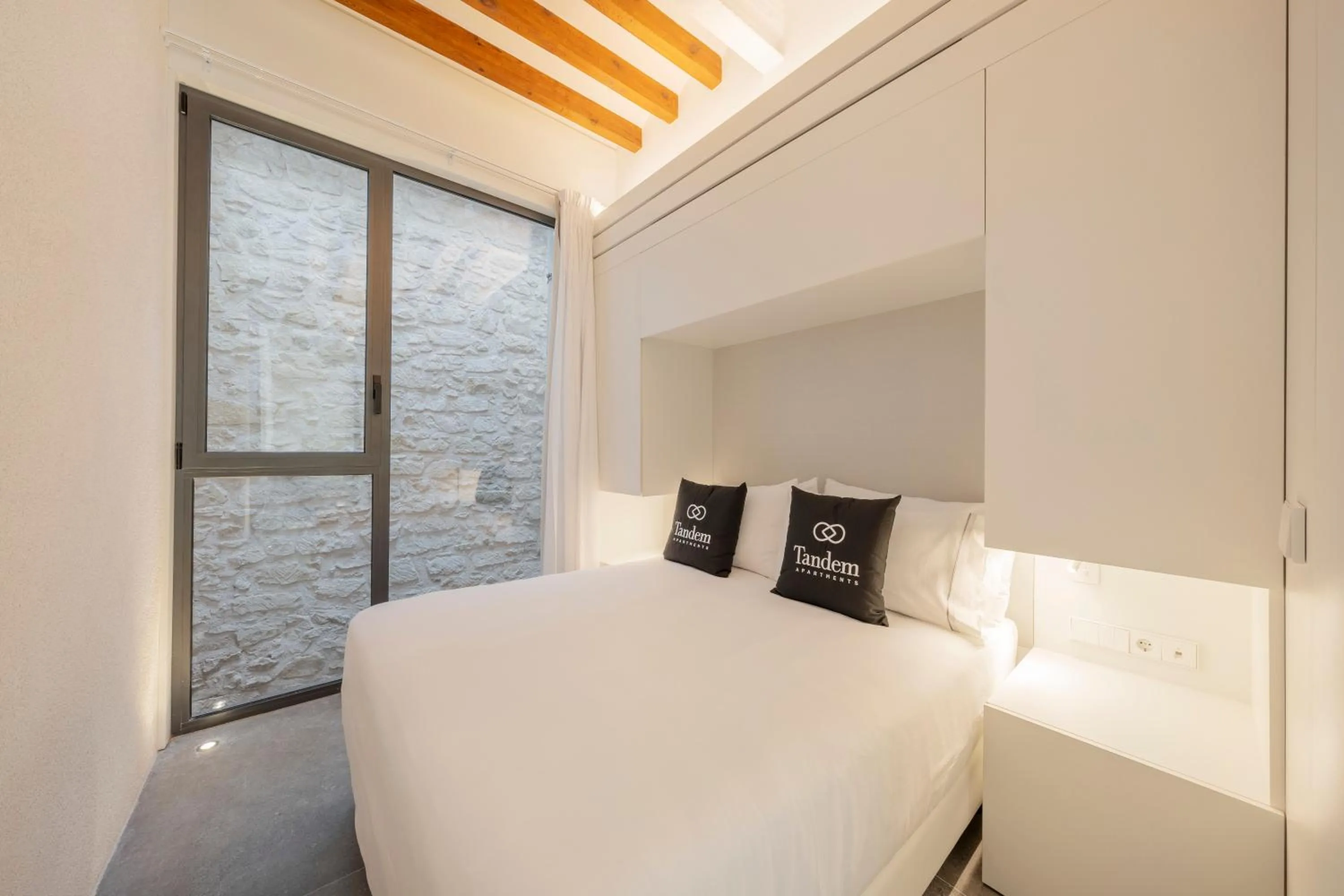 Bed in Tandem Pórtico Alicante Suites