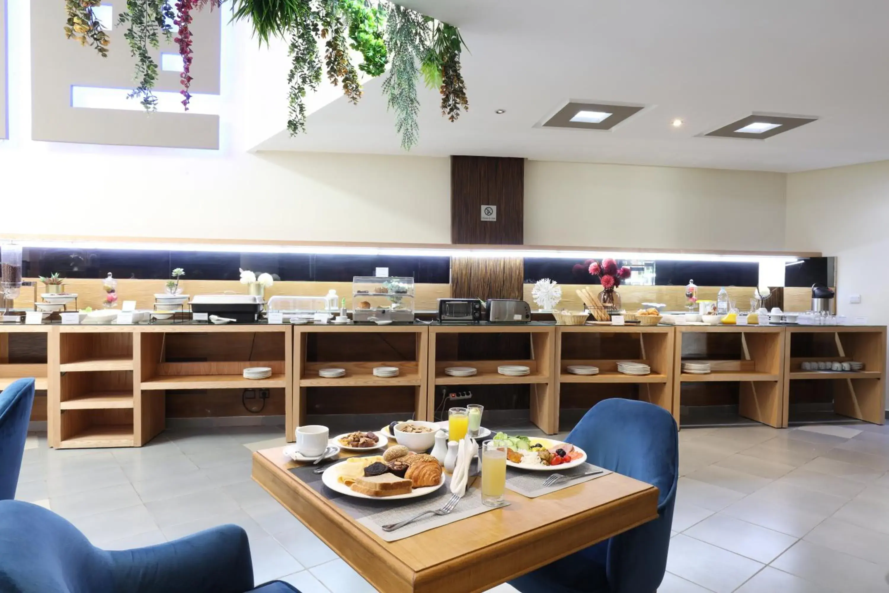 Restaurant/places to eat in Silver Suites Hotel & Spa Casablanca Restaurant/places to eat in Silver Suites Hotel & Spa Casablanca