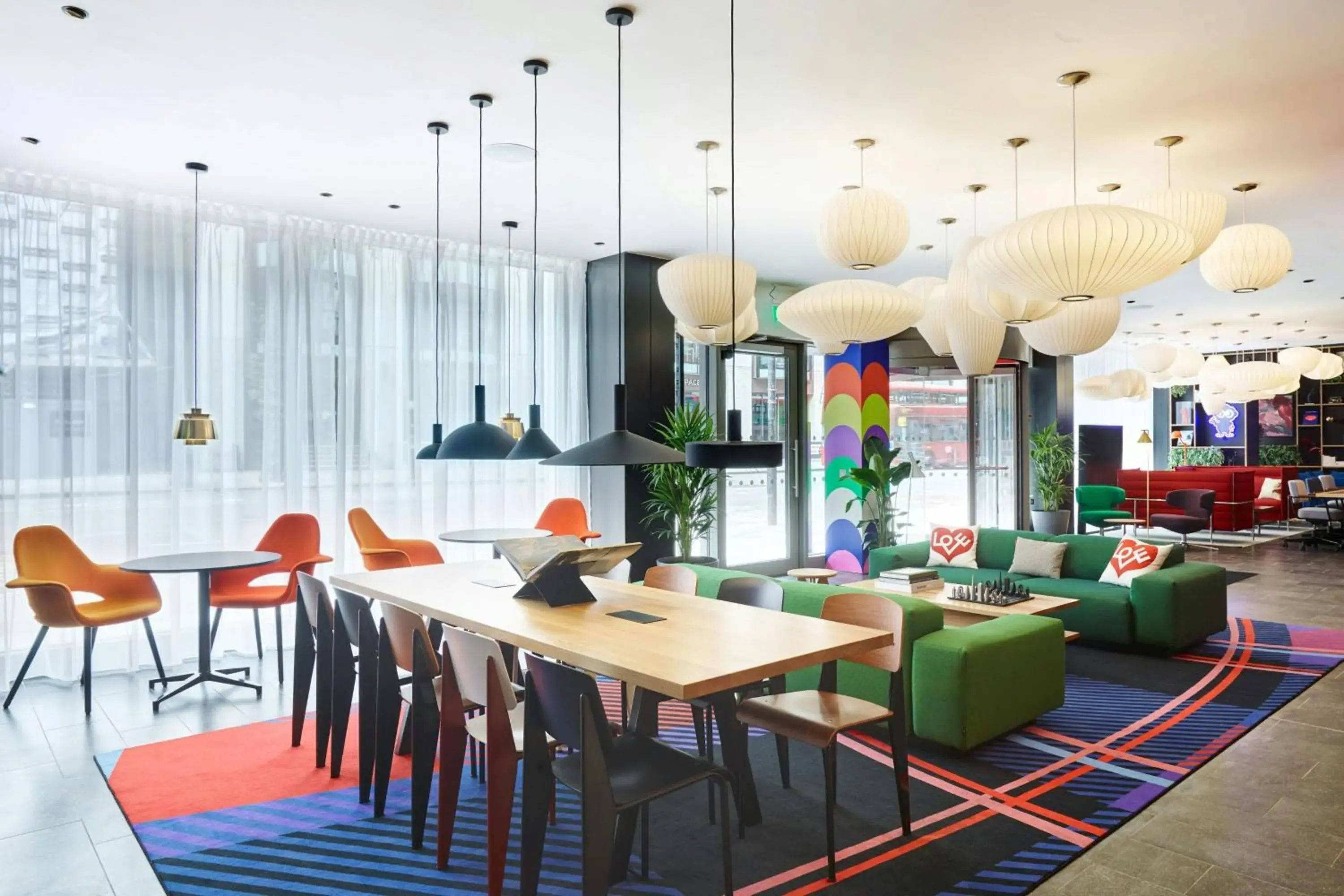 Lobby or reception in citizenM London Victoria Station Lobby or reception in citizenM London Victoria Station