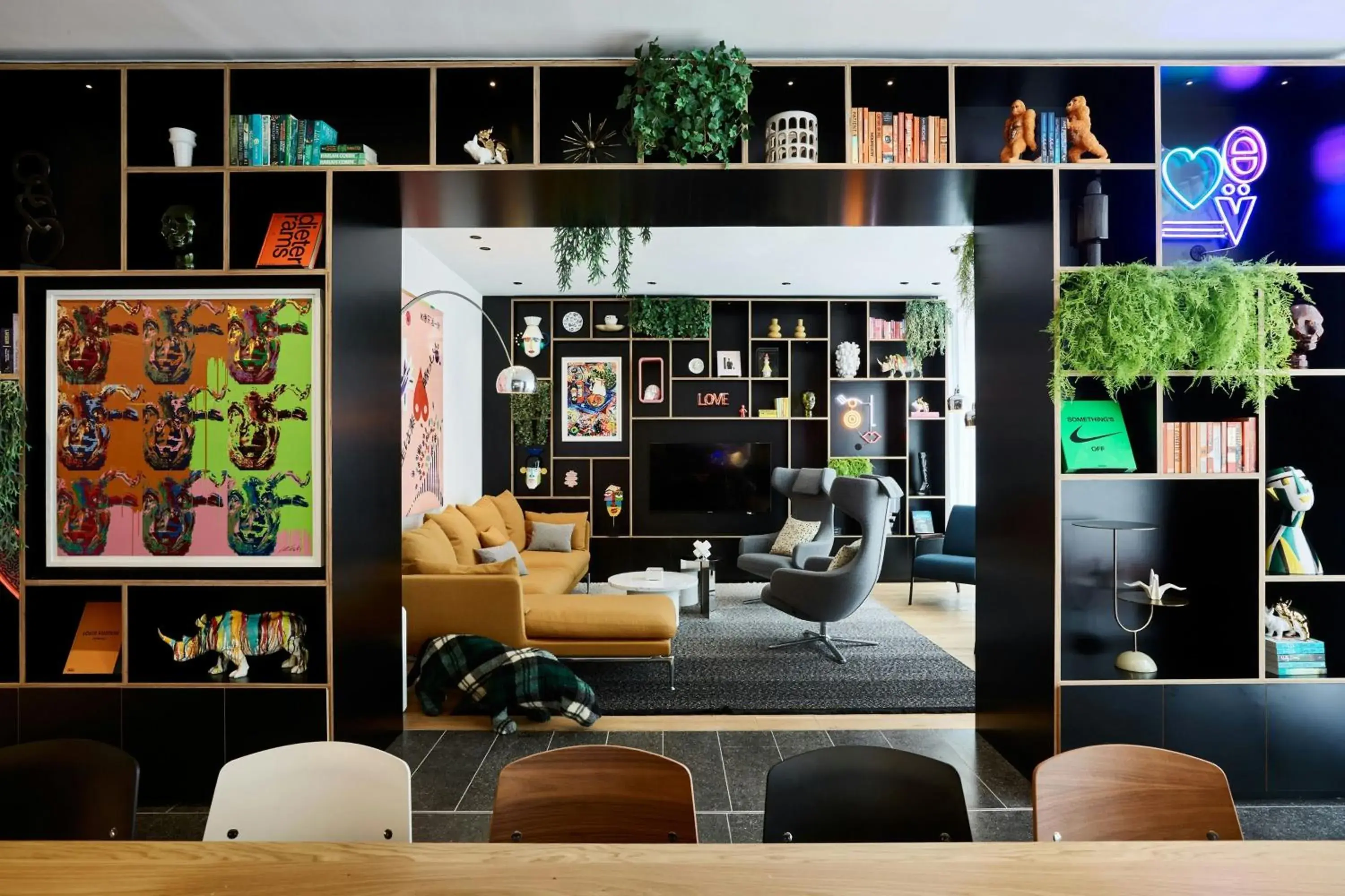 Lobby or reception in citizenM London Victoria Station Lobby or reception in citizenM London Victoria Station