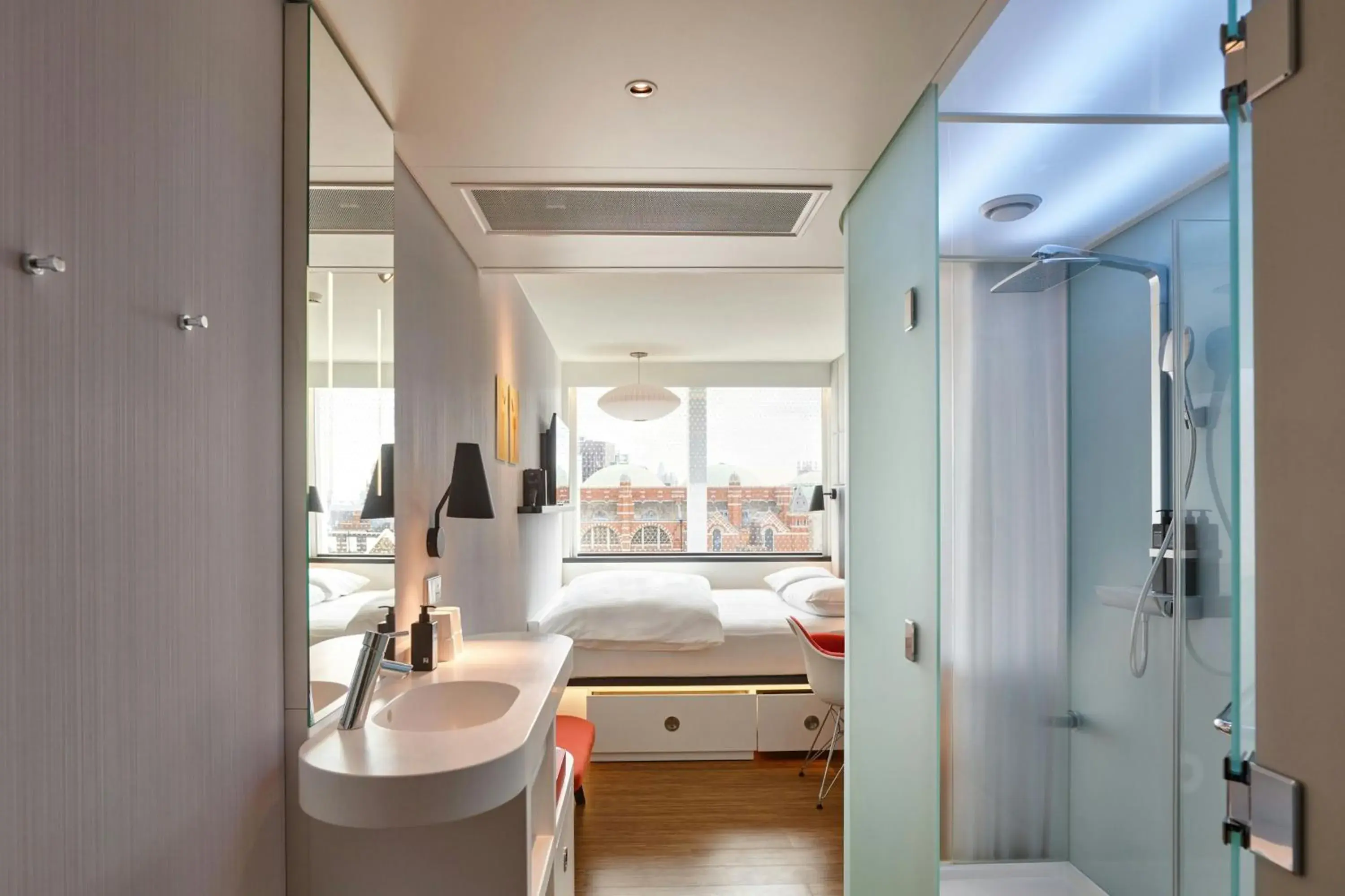 Bedroom in citizenM London Victoria Station Bedroom in citizenM London Victoria Station