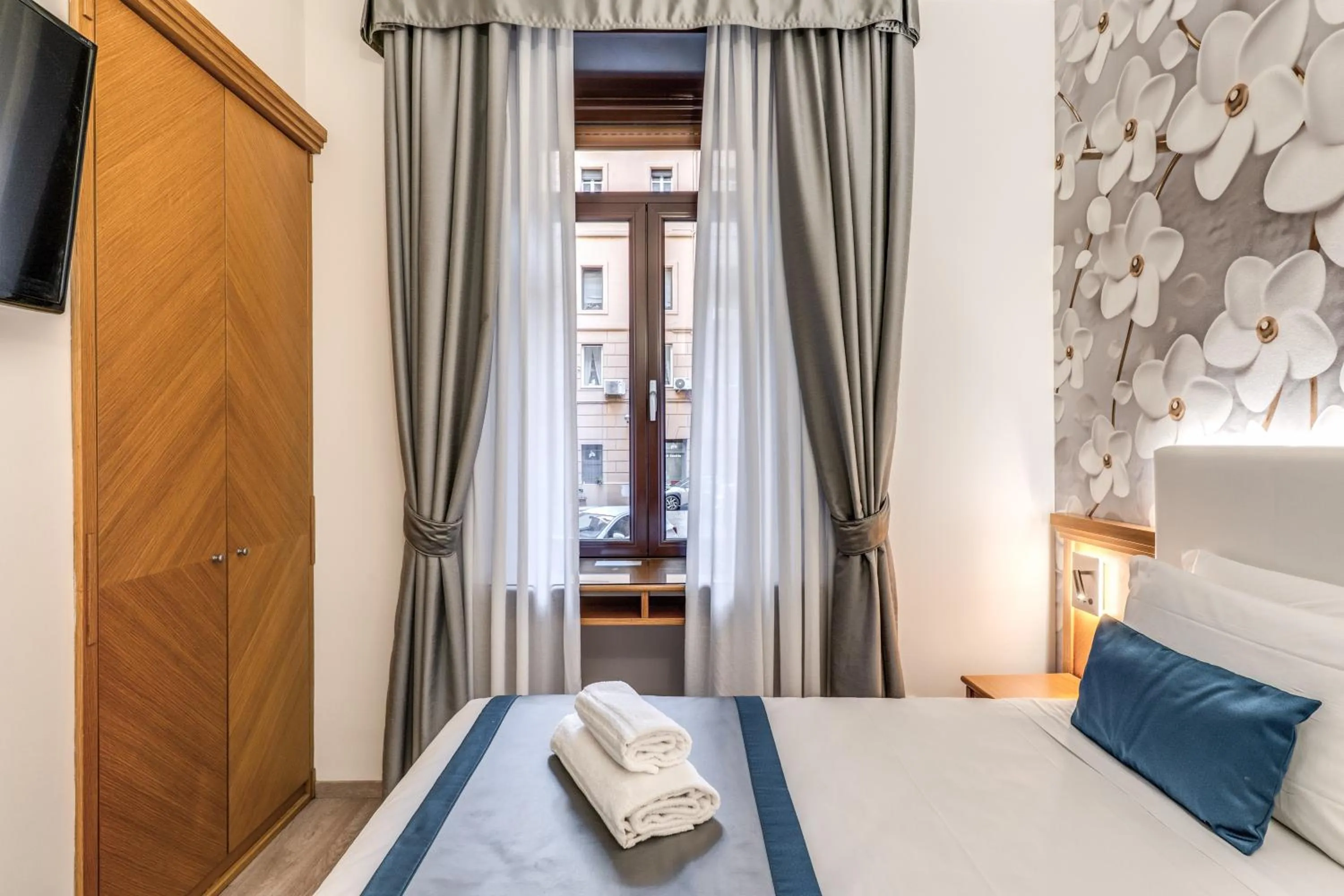 Bed in Roma dei Papi B&B