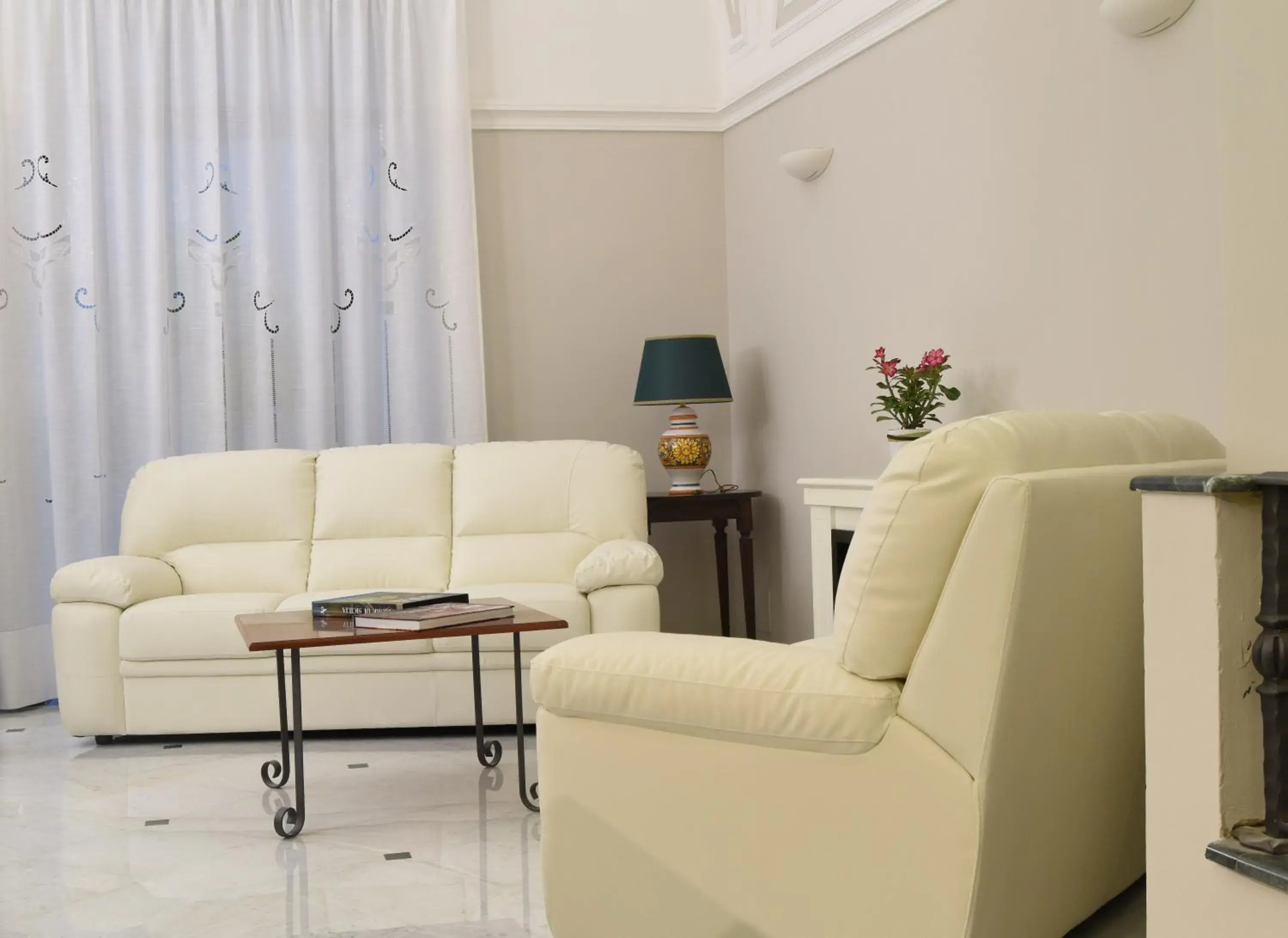 Lounge or bar in Hotel Centrum Lounge or bar in Hotel Centrum