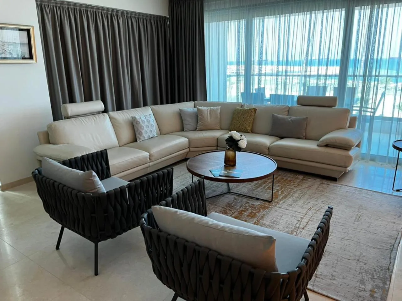Living room in Aphrodite Plaza