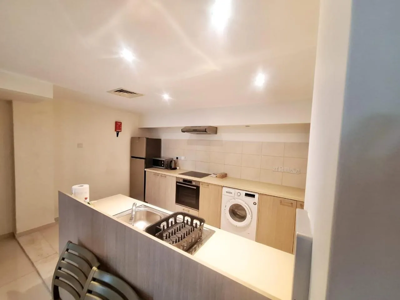 washing machine in Aphrodite Plaza