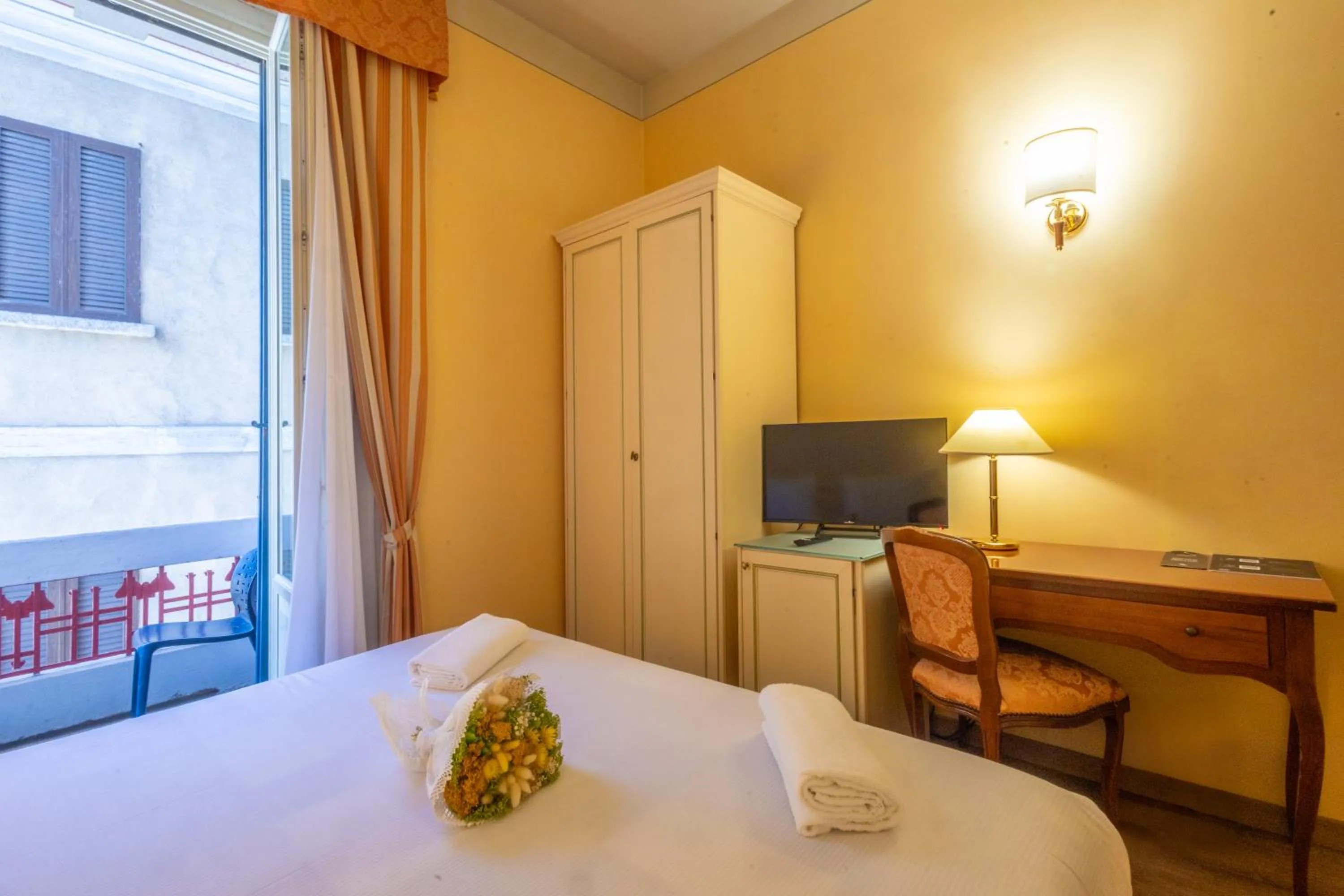 Bed in LVG Hotel Collection - Pallanza